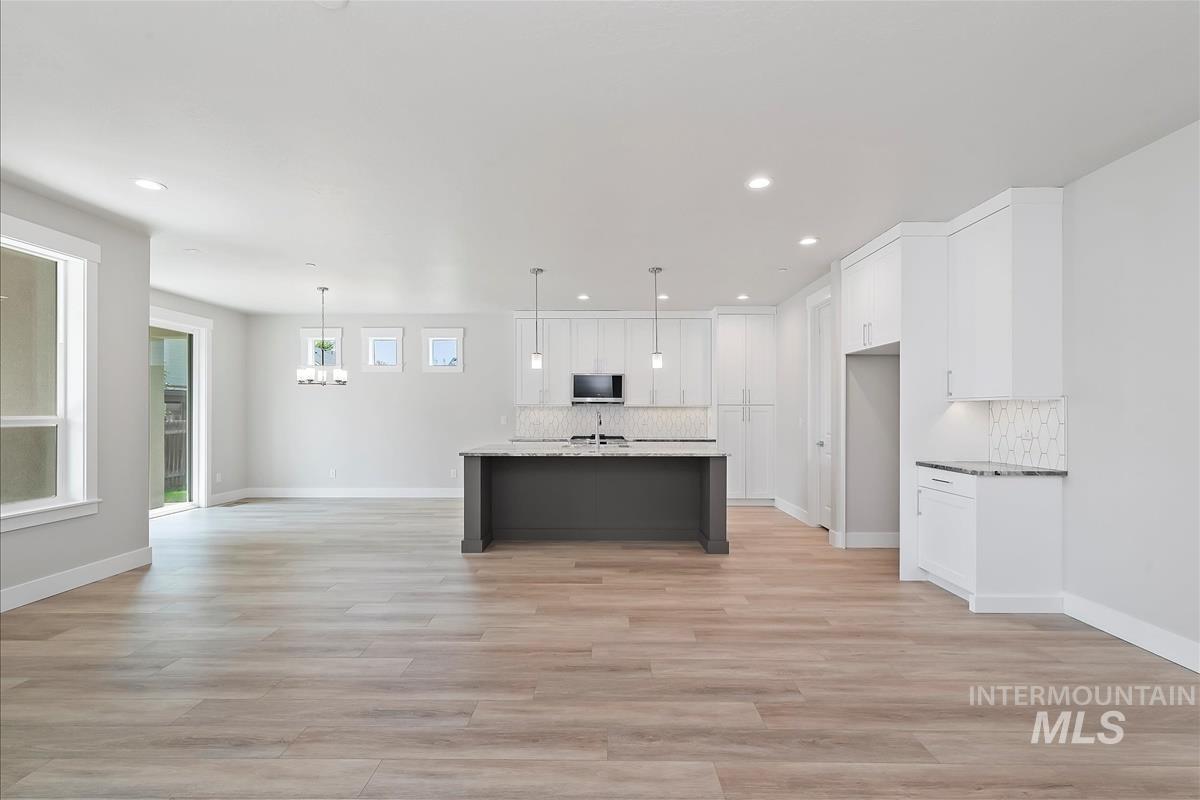 485 Hidden Mill Ct Property Photo 7