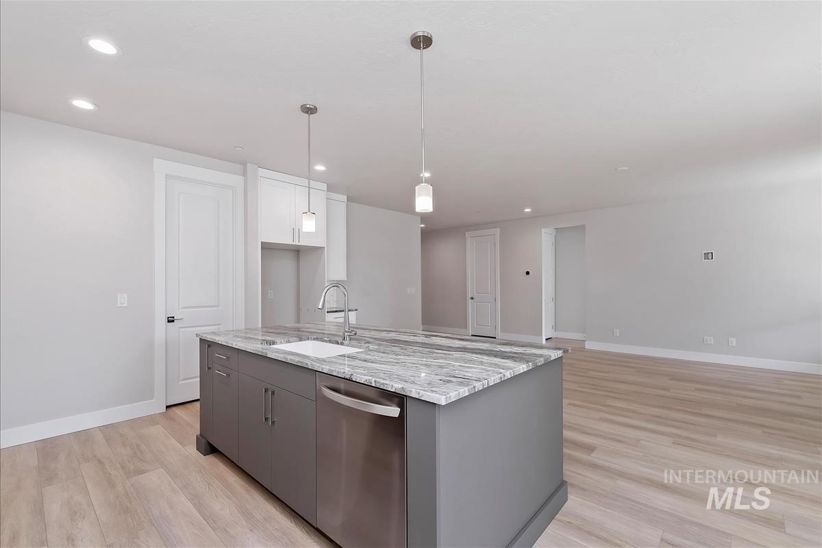 485 Hidden Mill Ct Property Photo 12