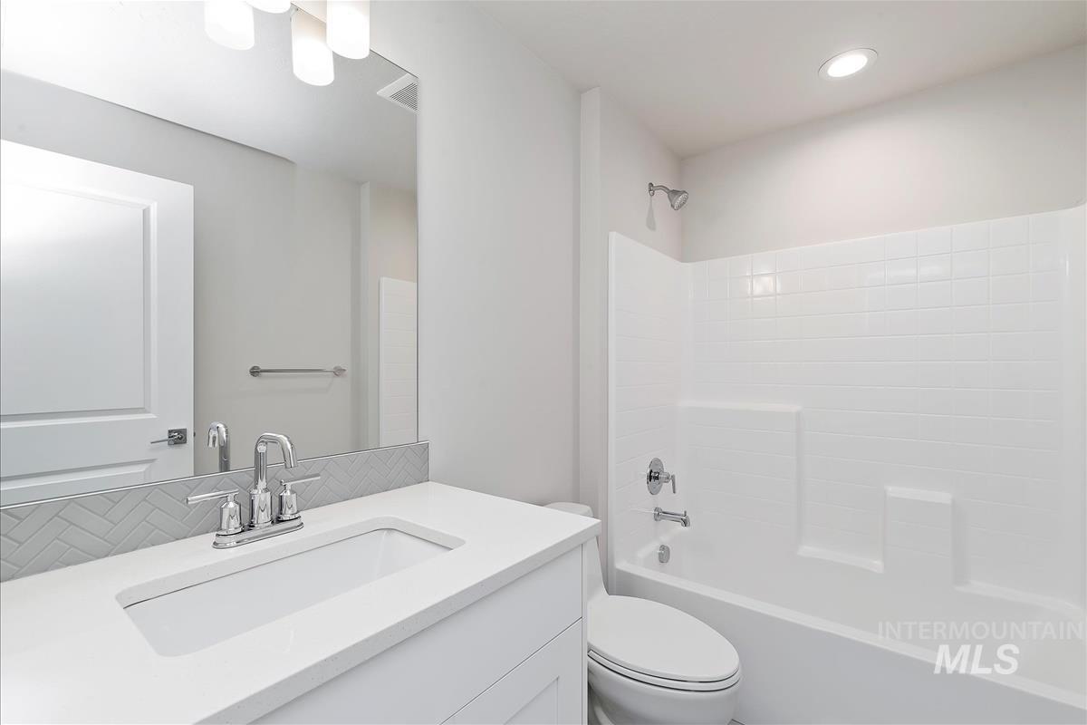 485 Hidden Mill Ct Property Photo 32