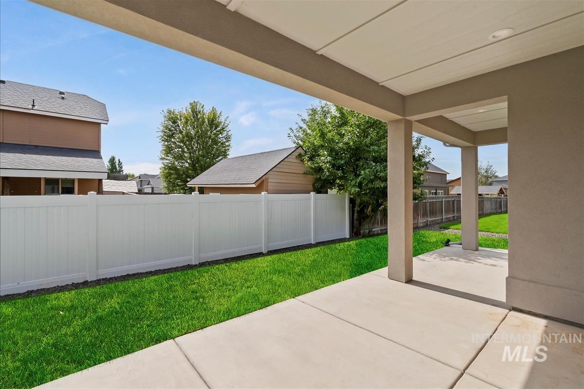 485 Hidden Mill Ct Property Photo 35