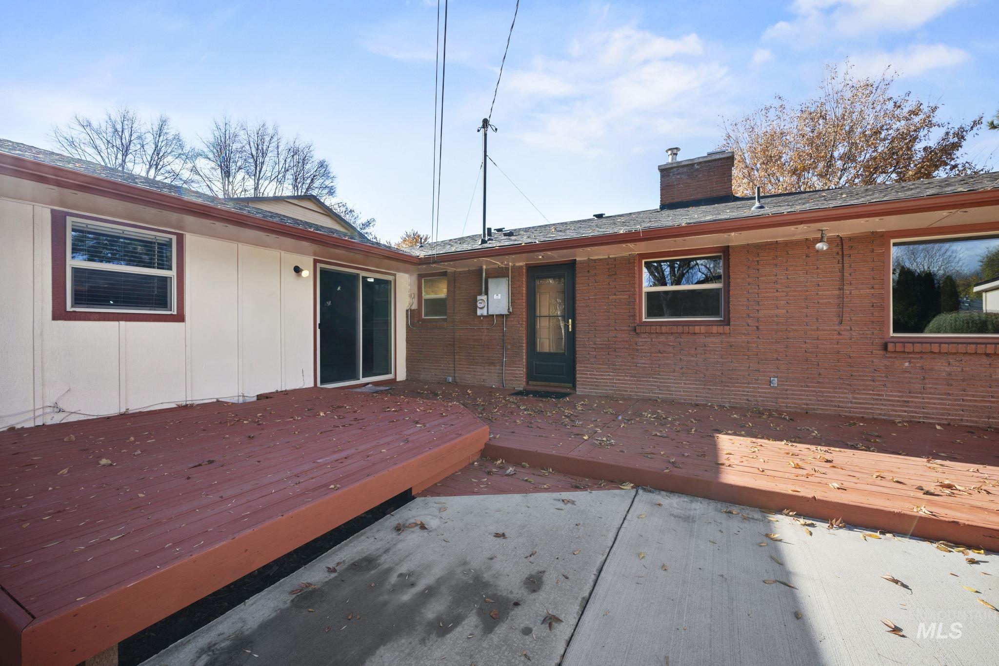 2722 N Weaver Cir Property Photo 34