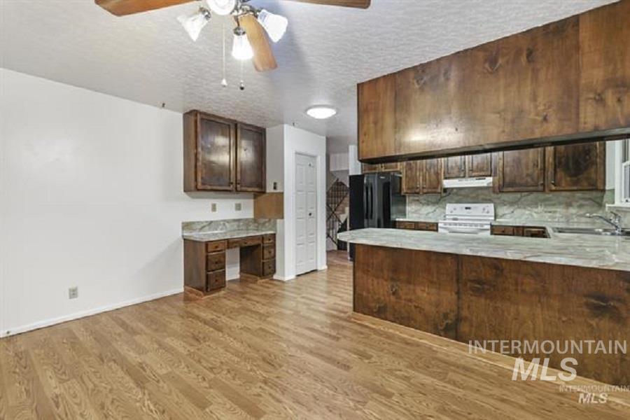 231 N 100 W Property Photo 15
