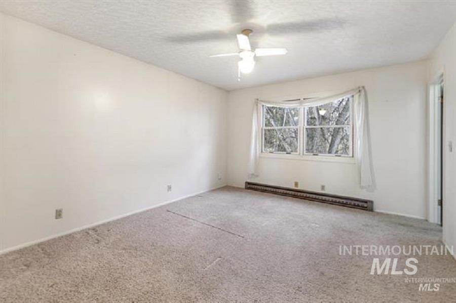 231 N 100 W Property Photo 21