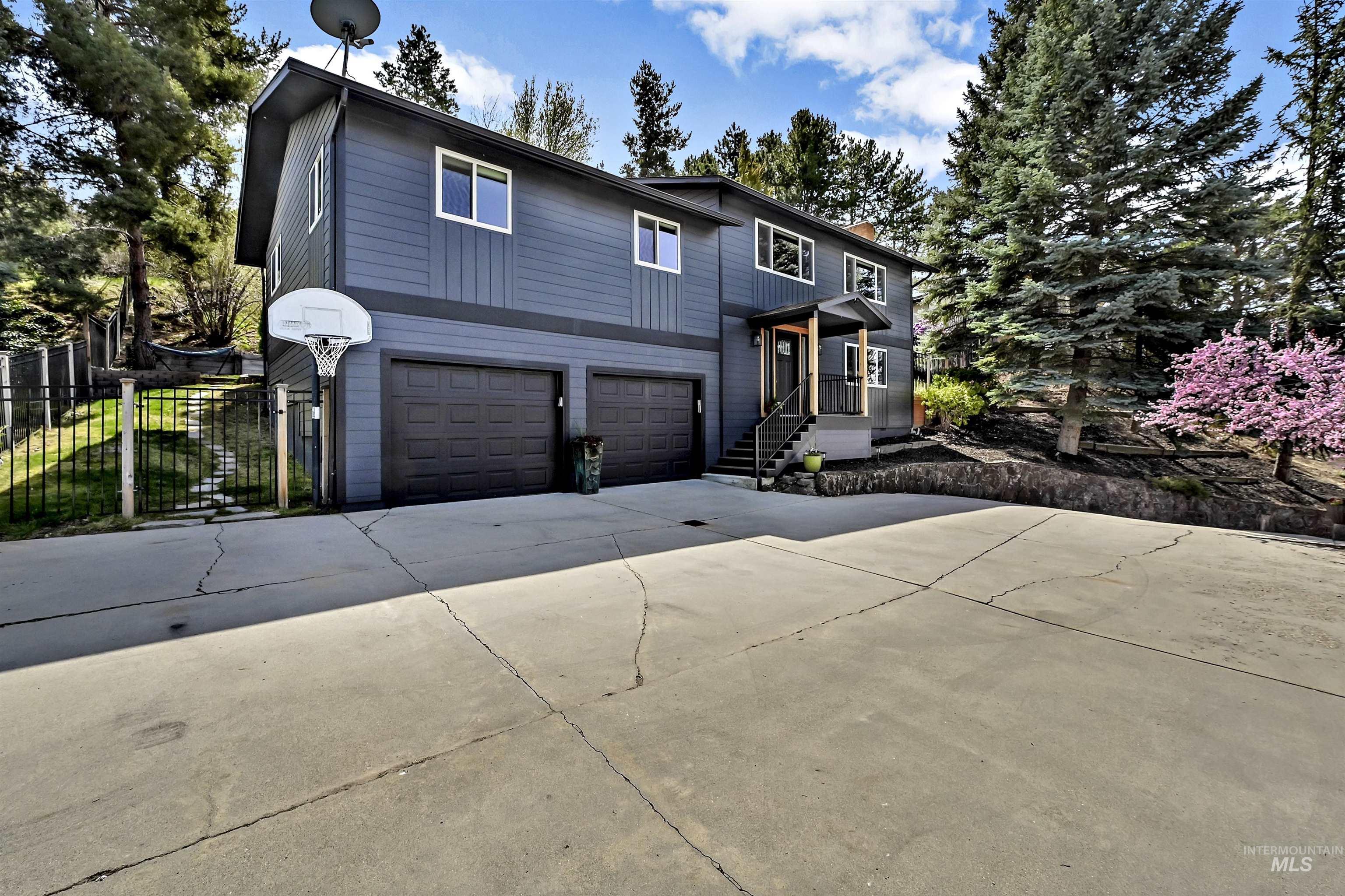 141 E Hearthstone Dr Property Photo 36