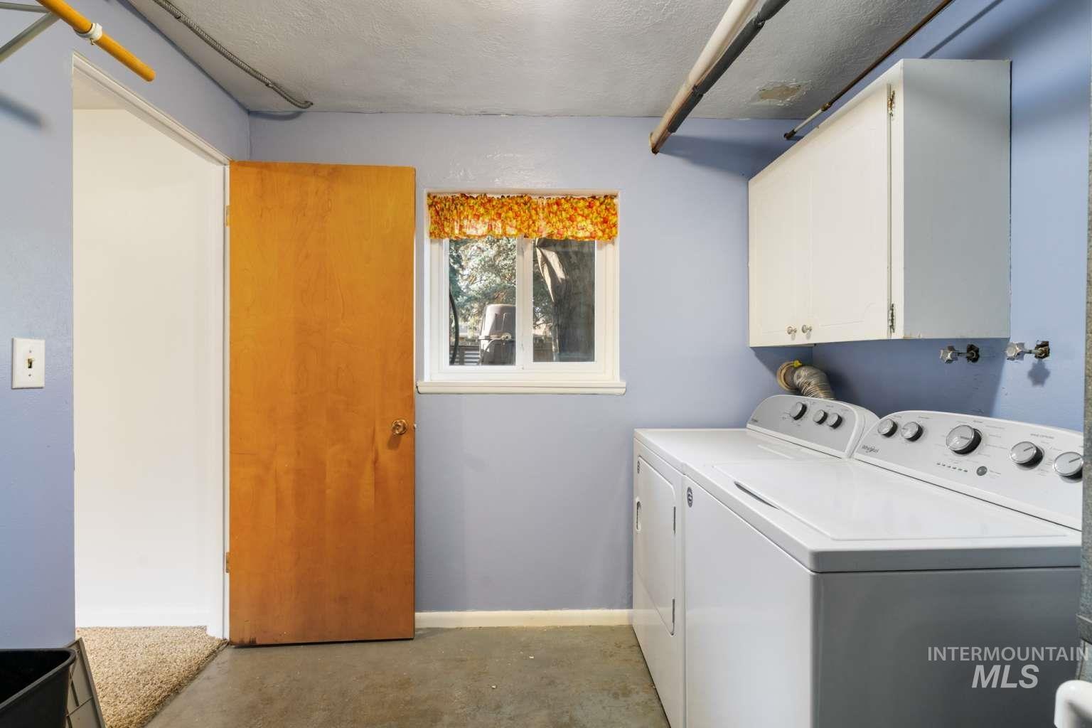 7313 W Court Ave Property Photo 26