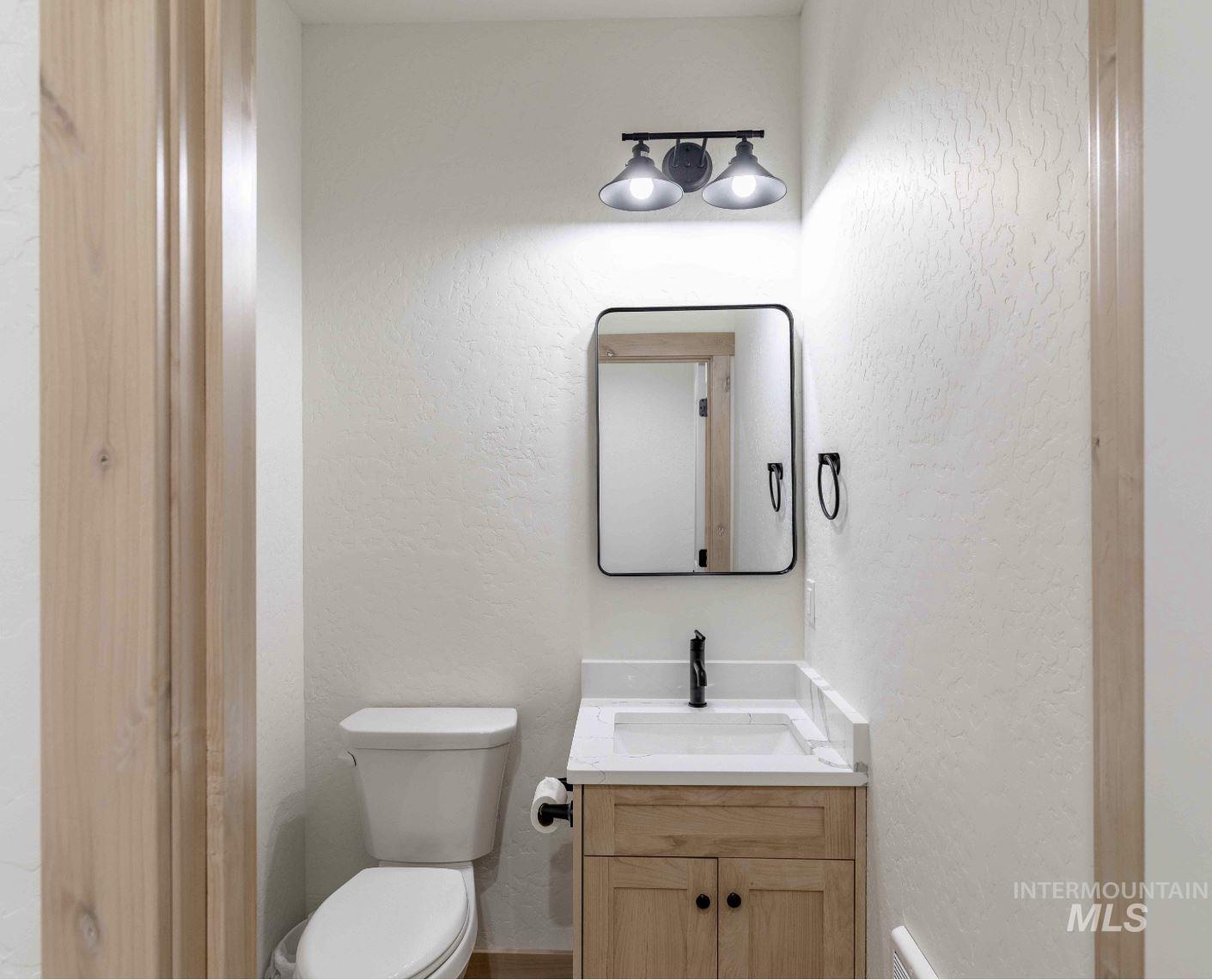 1191 Edington Ave Property Photo 7