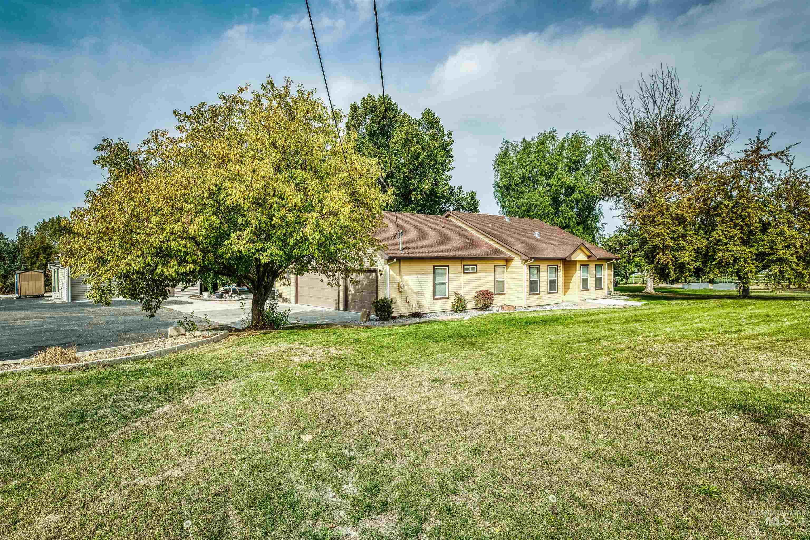 24847 Harvey Road Property Photo 4