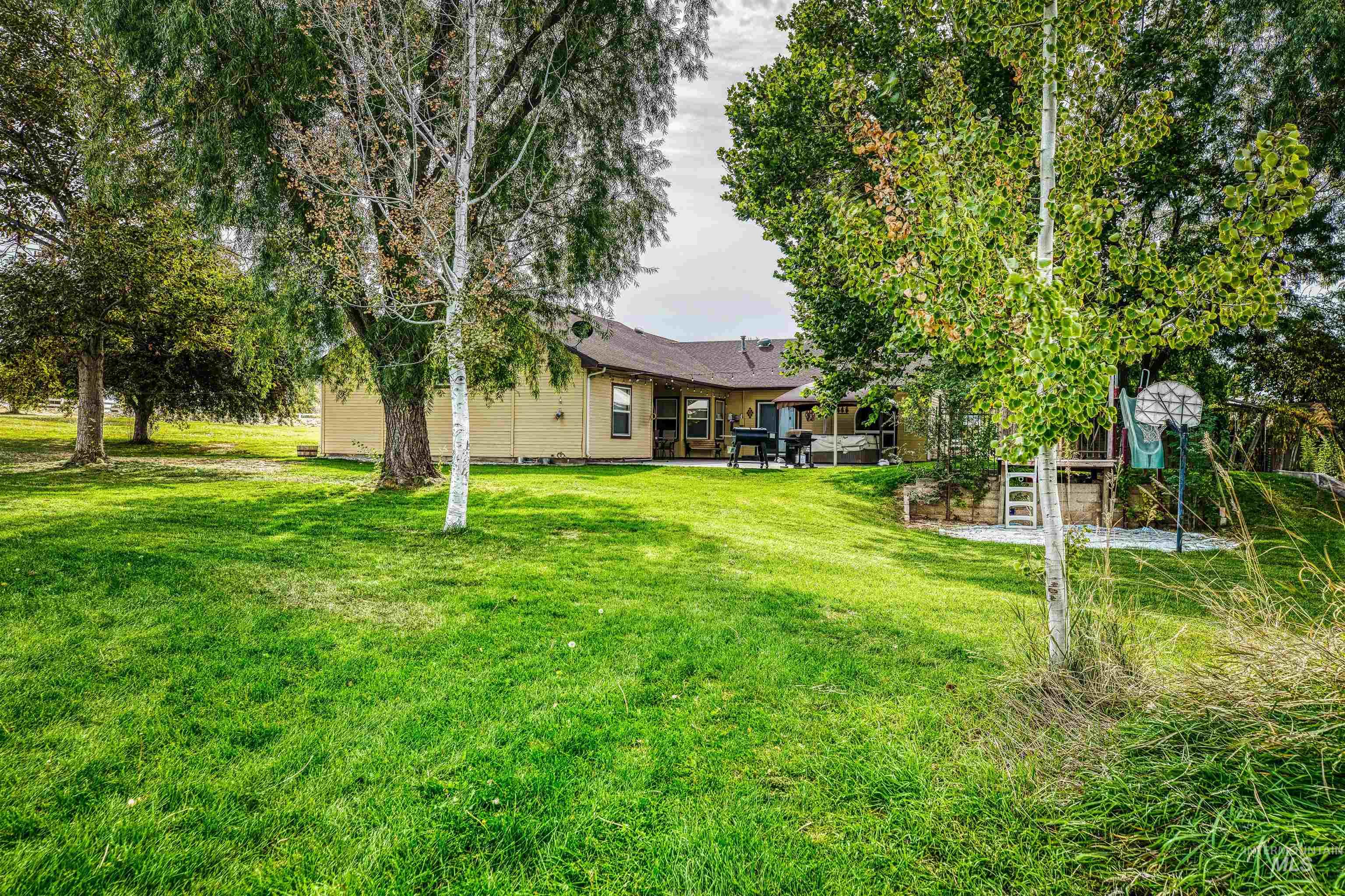 24847 Harvey Road Property Photo 9