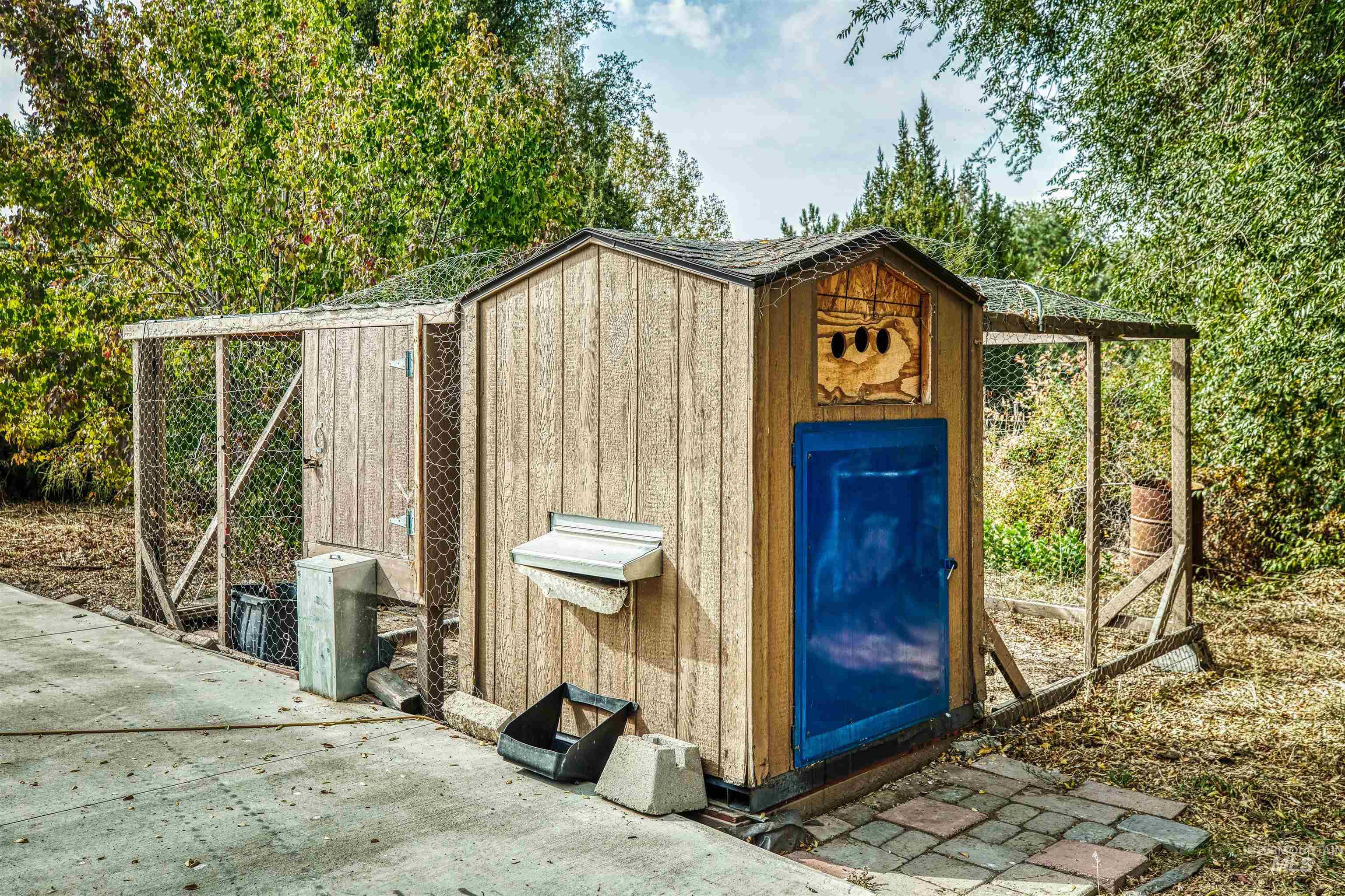 24847 Harvey Road Property Photo 17
