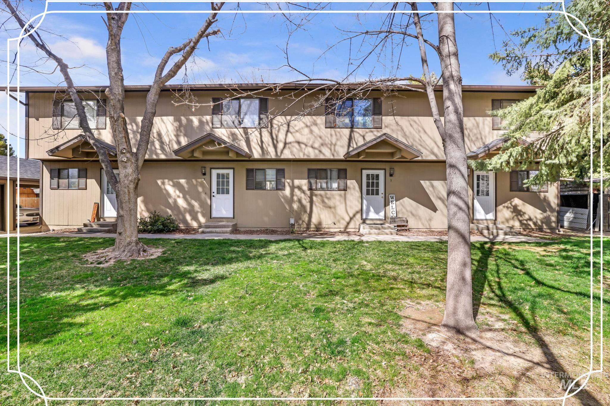 147 Robbins Ave Property Photo
