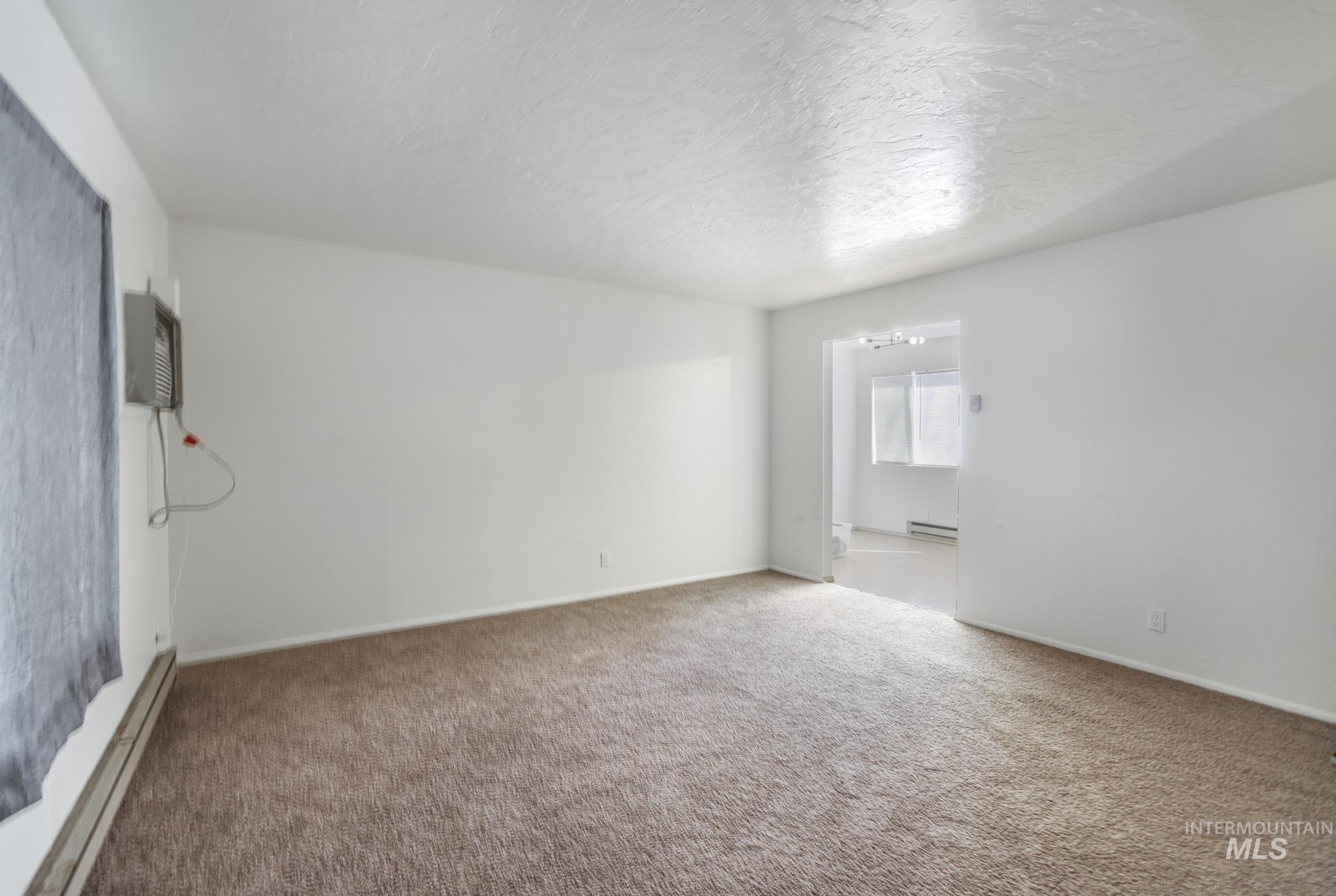 149 Robbins Ave Property Photo 6
