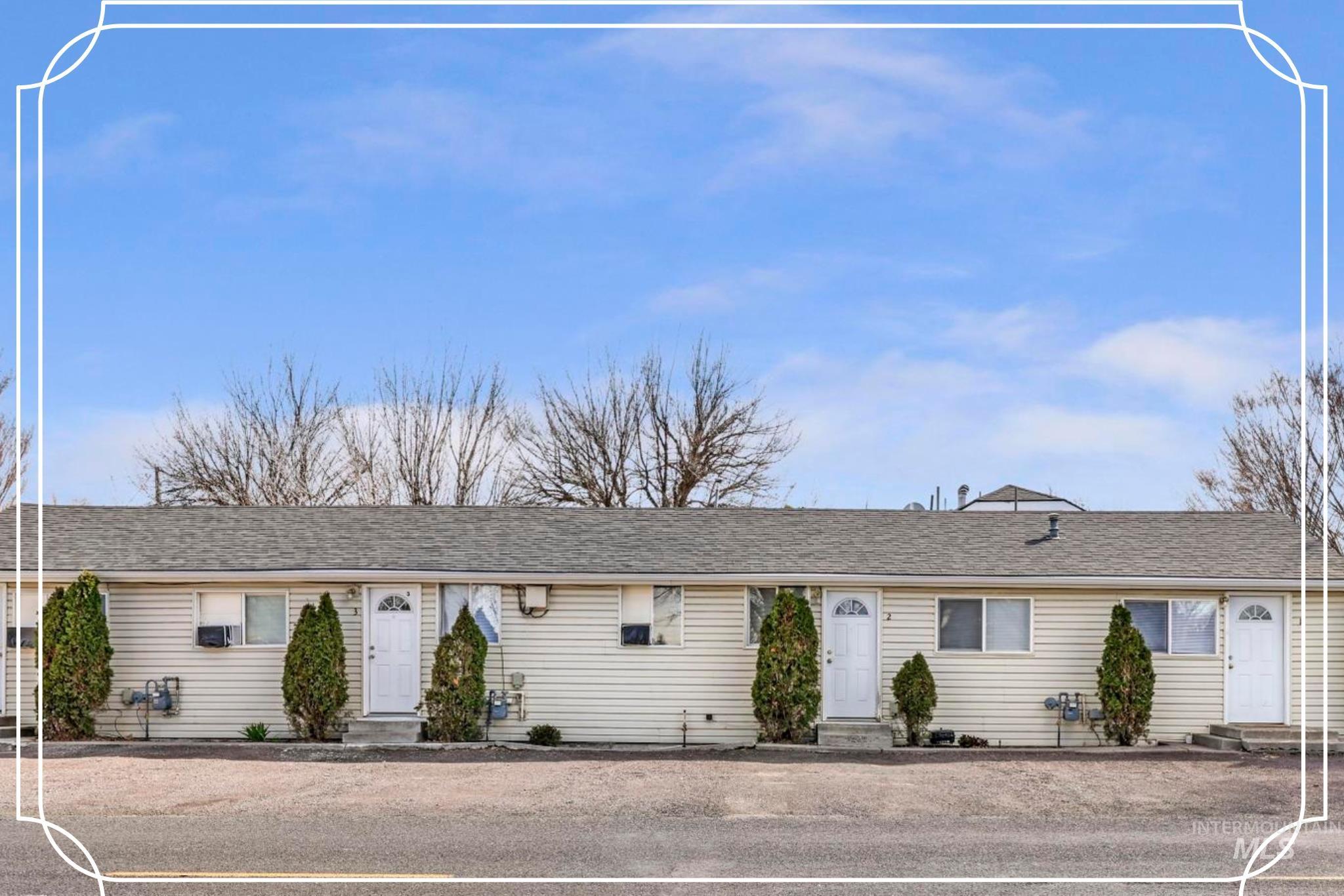 442 Locust St