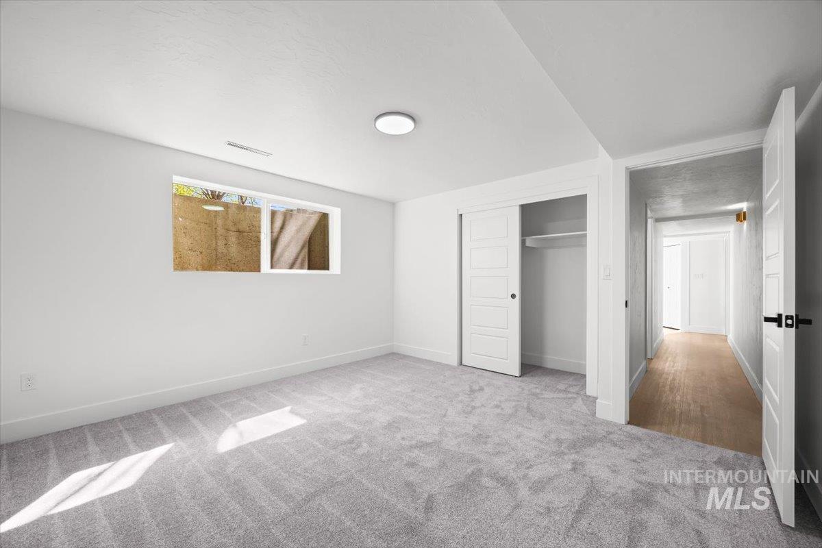 8411 Crestwood Property Photo 38