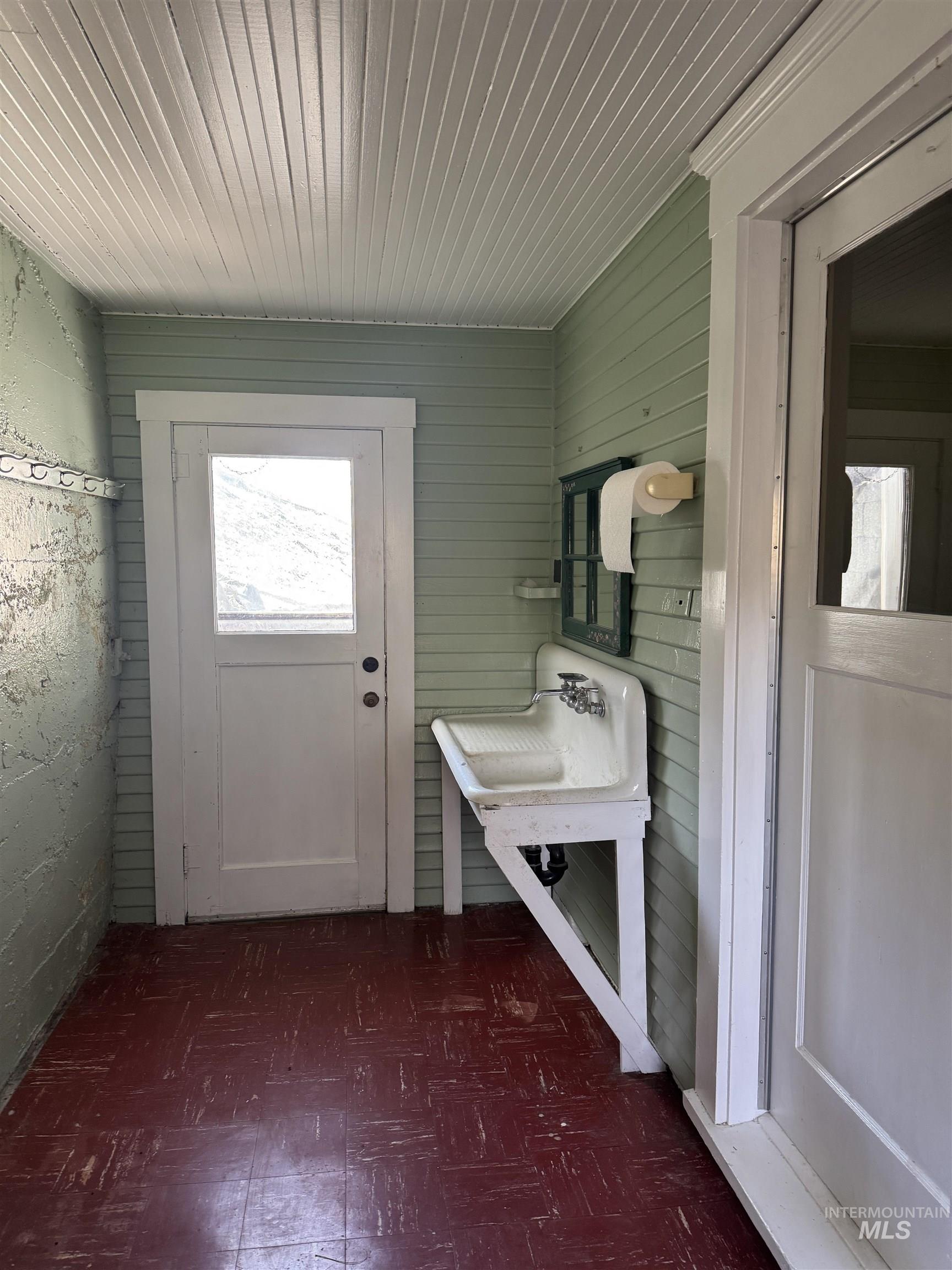 114 Kirby Mayview Road Property Photo 26