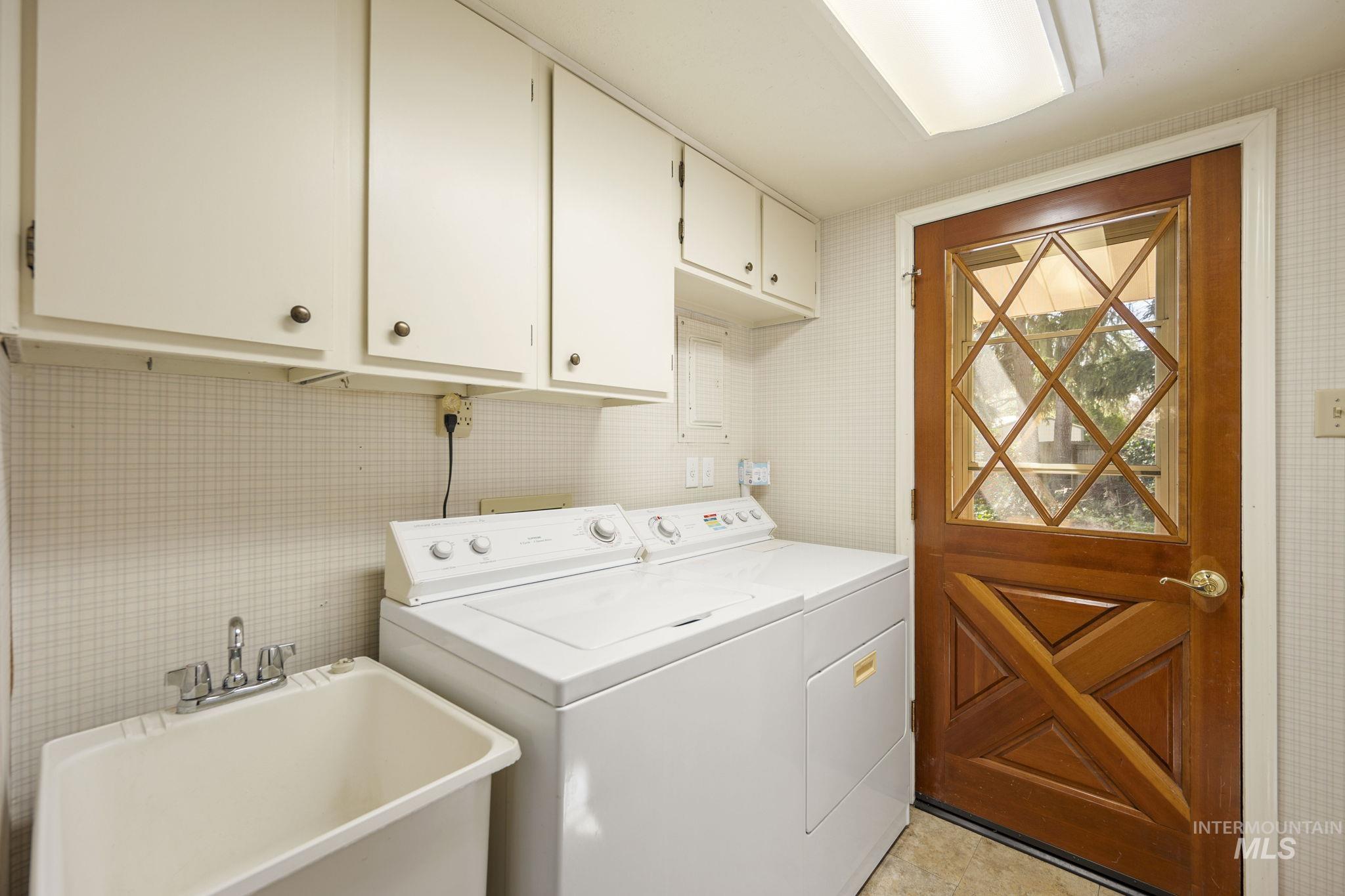 2824 N Weaver Circle Property Photo 27