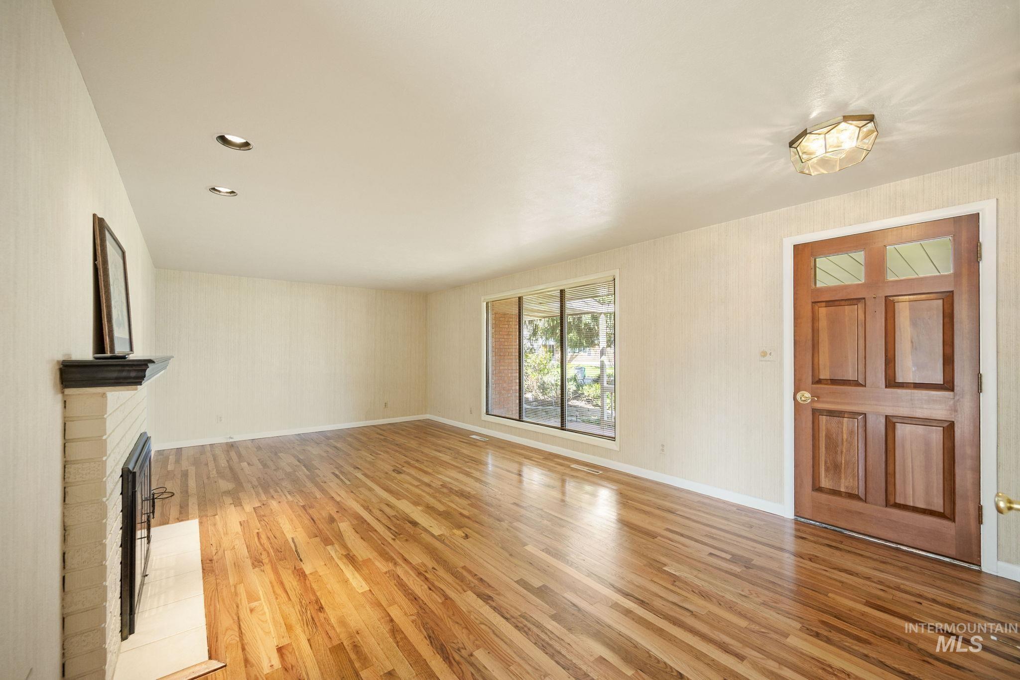 2824 N Weaver Circle Property Photo 46