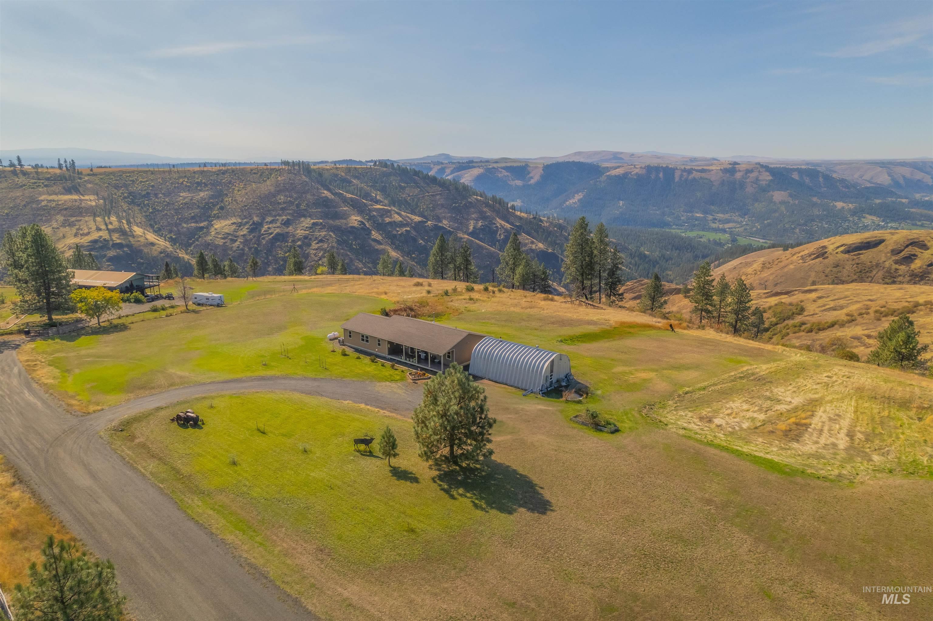 128 Canyon View Road Property Photo 6