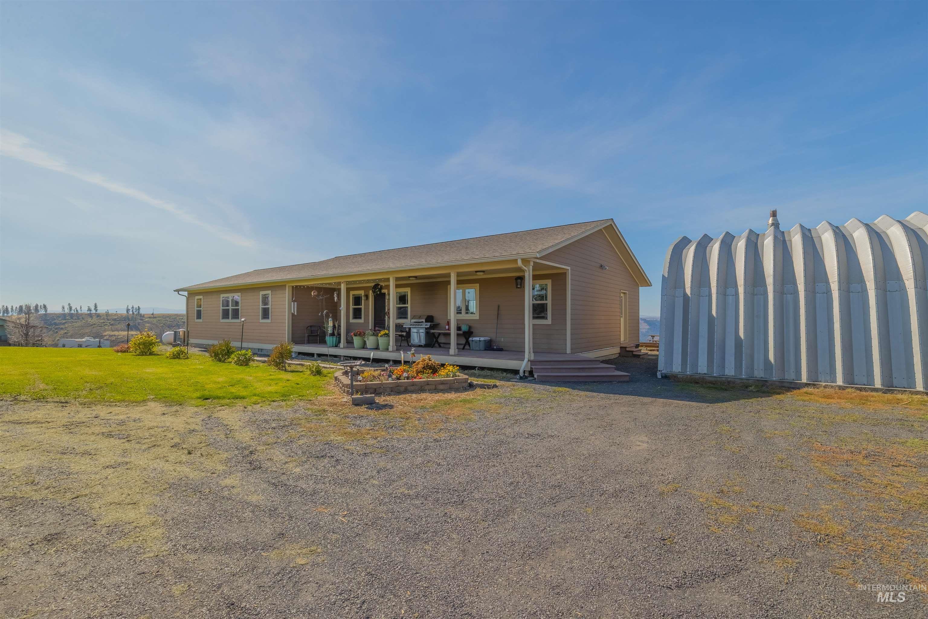 128 Canyon View Road Property Photo 11