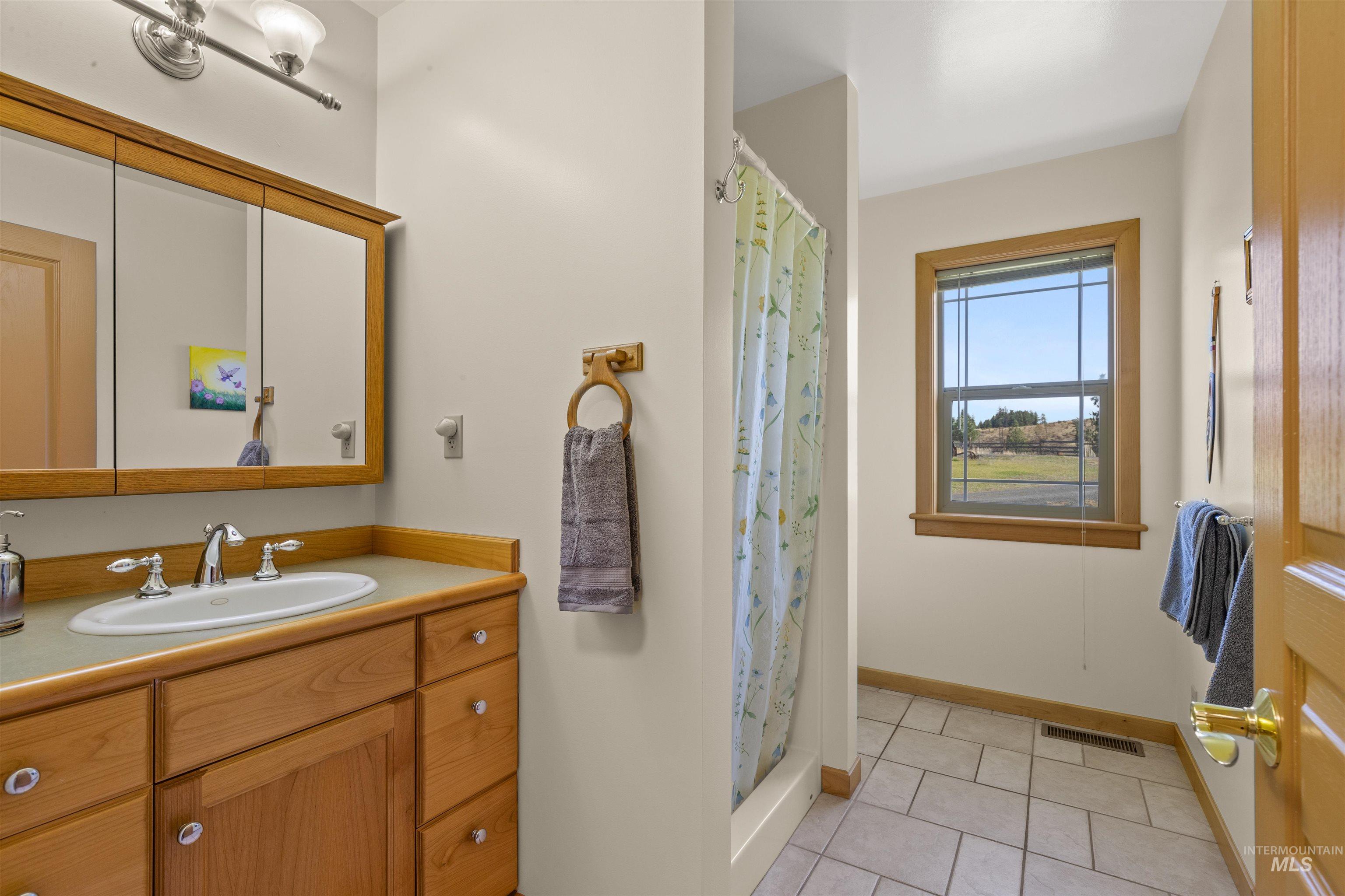 128 Canyon View Road Property Photo 26