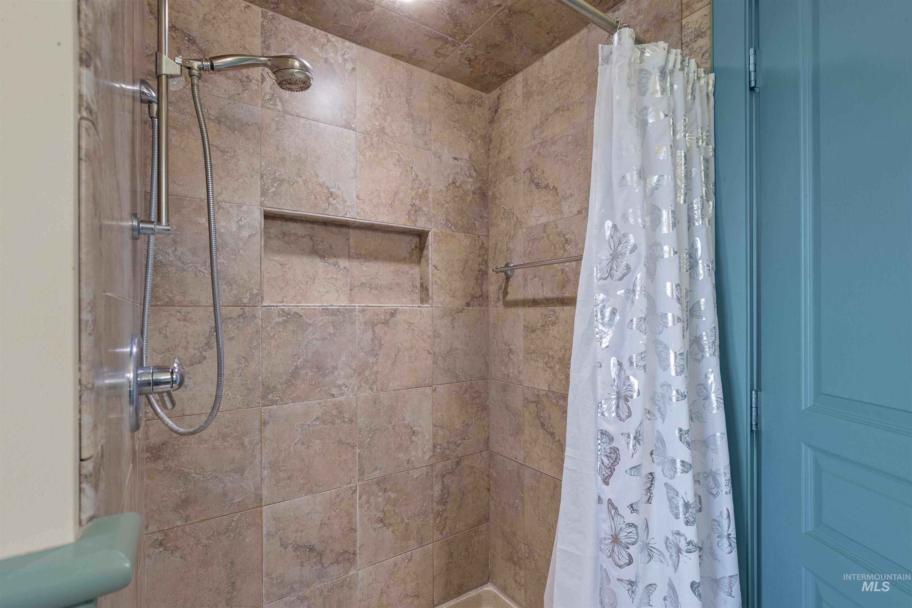 128 Canyon View Road Property Photo 35