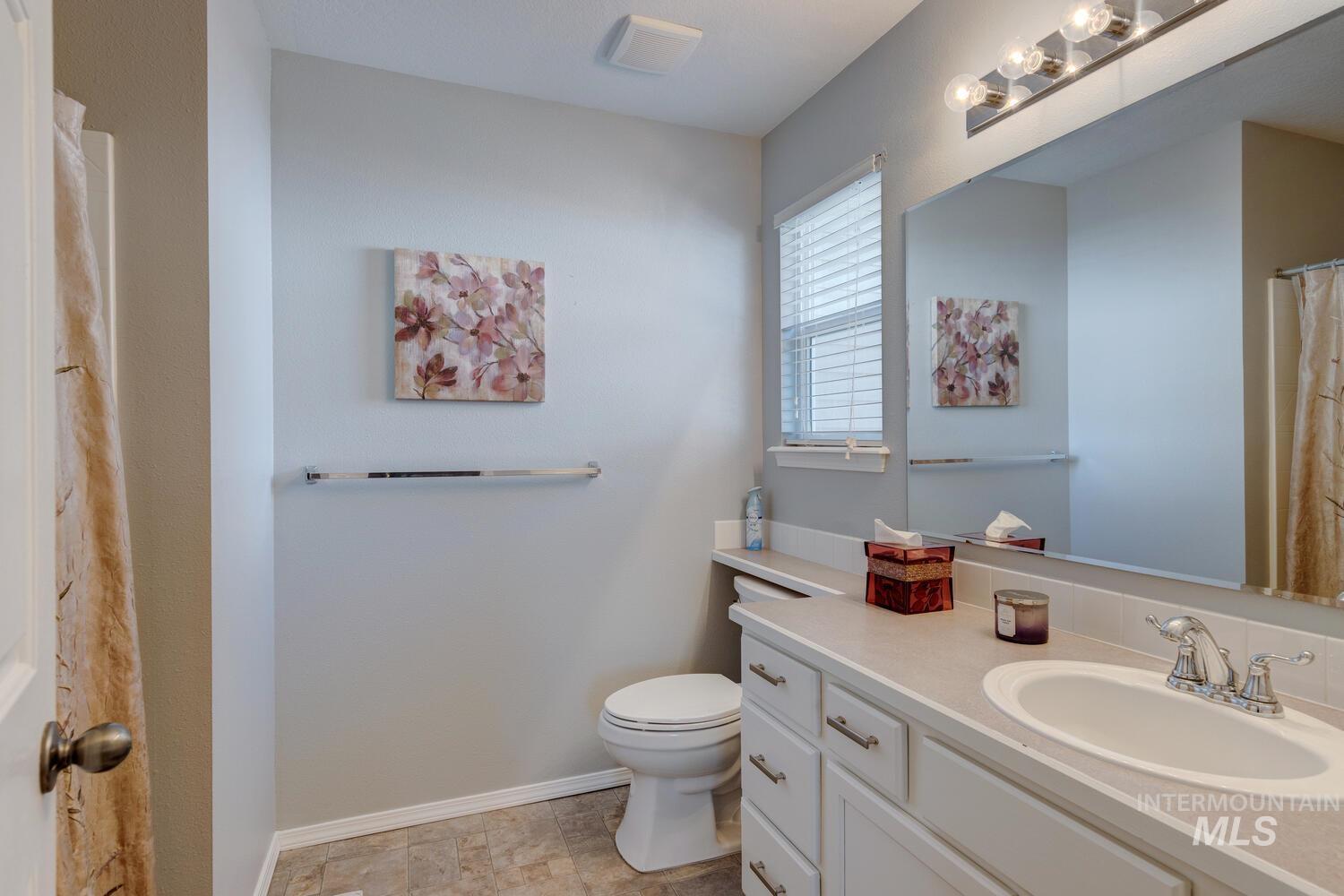 2522 E Lily Property Photo 23