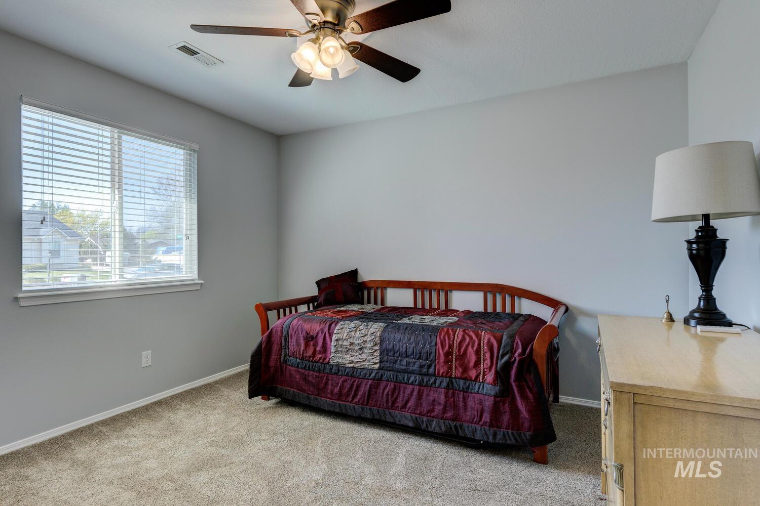 2522 E Lily Property Photo 24