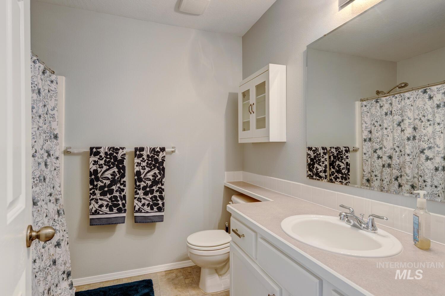 2522 E Lily Property Photo 26