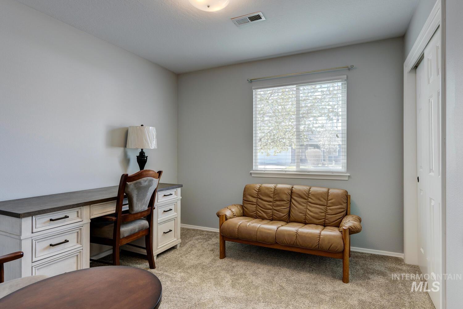 2522 E Lily Property Photo 27