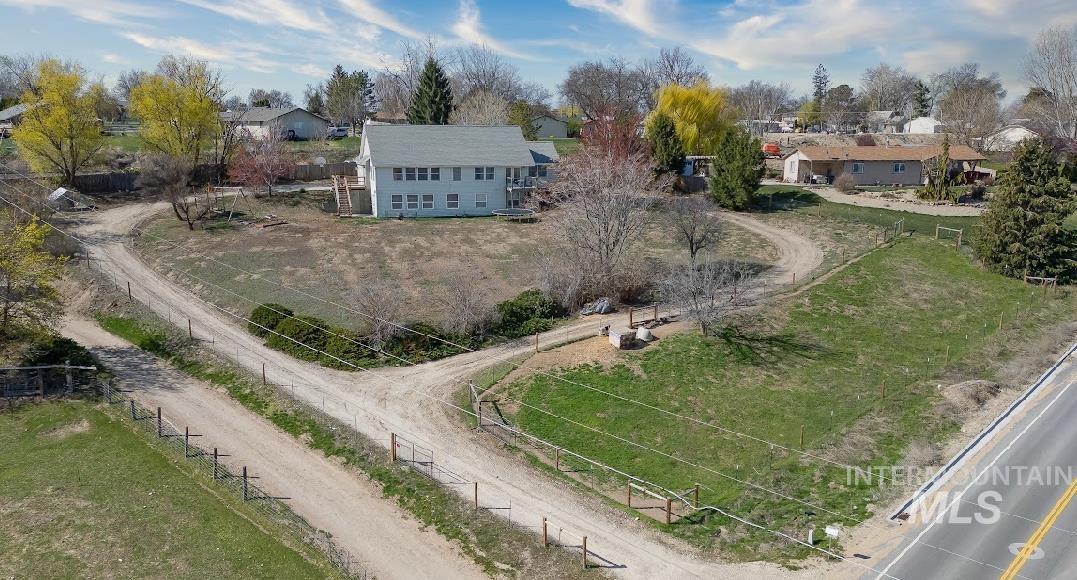 21141 Peckham Rd Property Photo