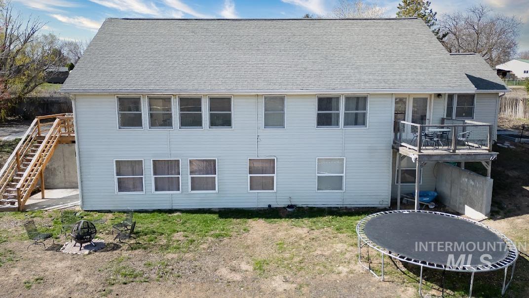 21141 Peckham Rd Property Photo 8