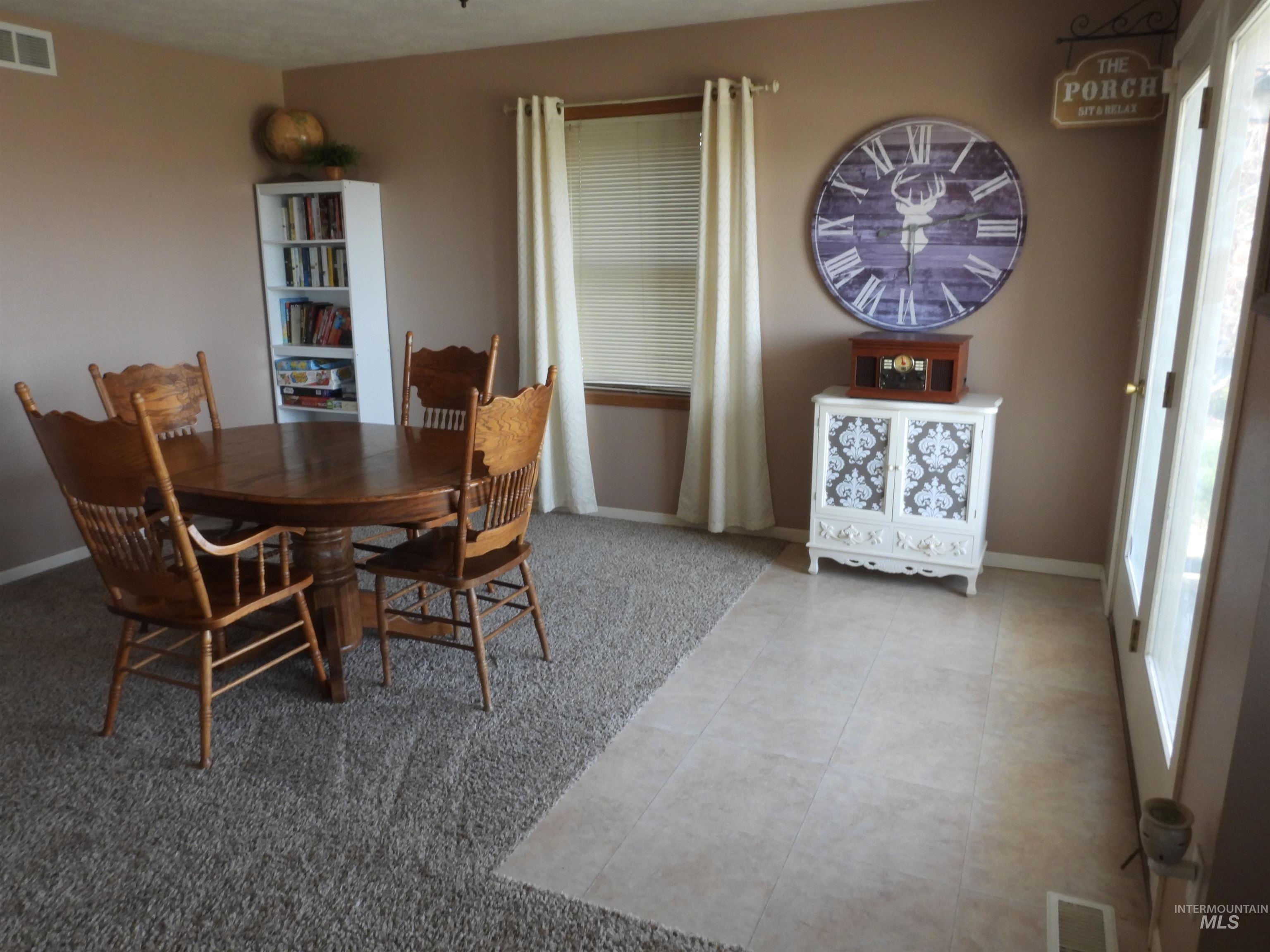 21141 Peckham Rd Property Photo 21
