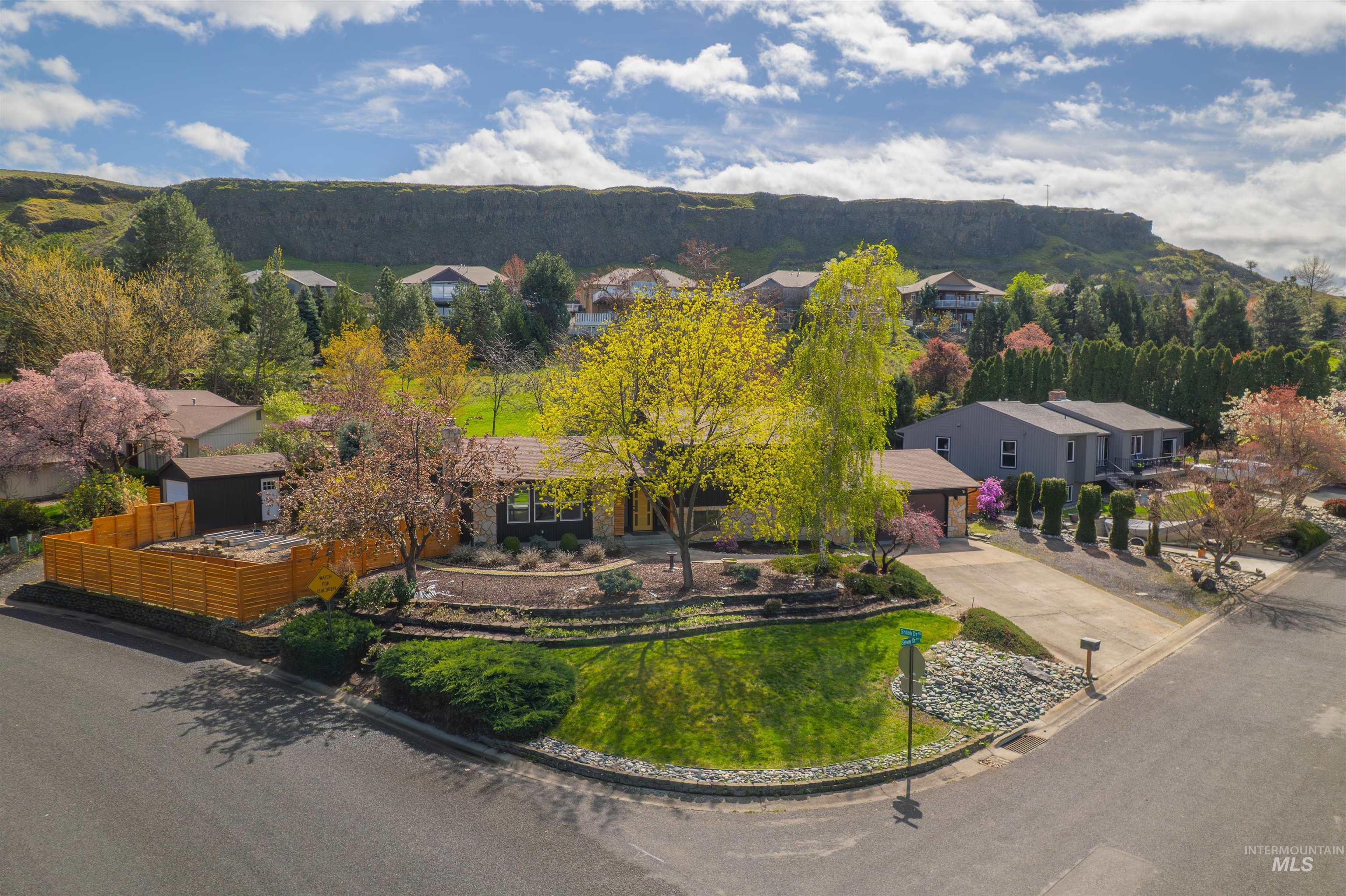 3435 Selway Drive Property Photo 45
