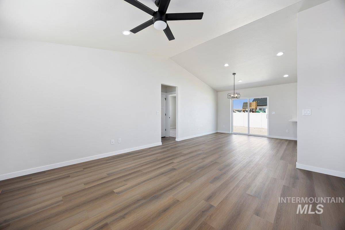 501 Hope Ave Property Photo 5