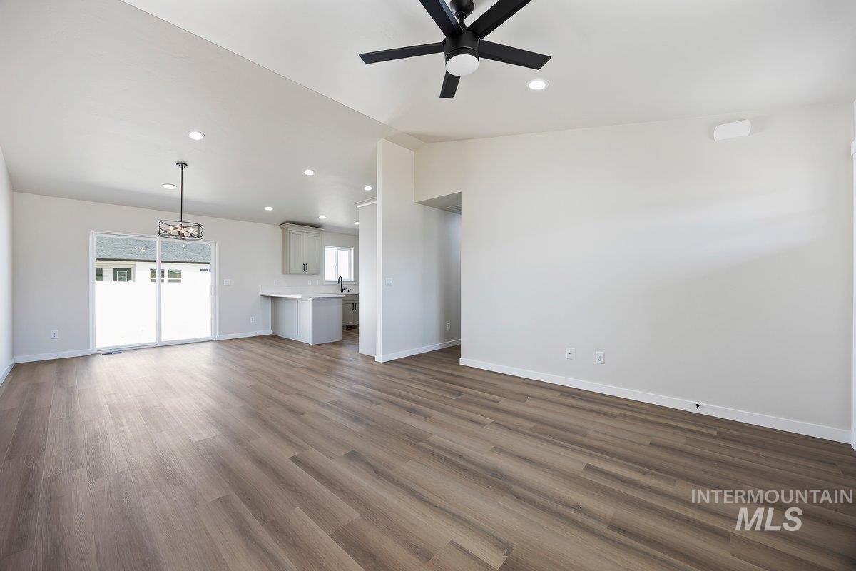 501 Hope Ave Property Photo 6