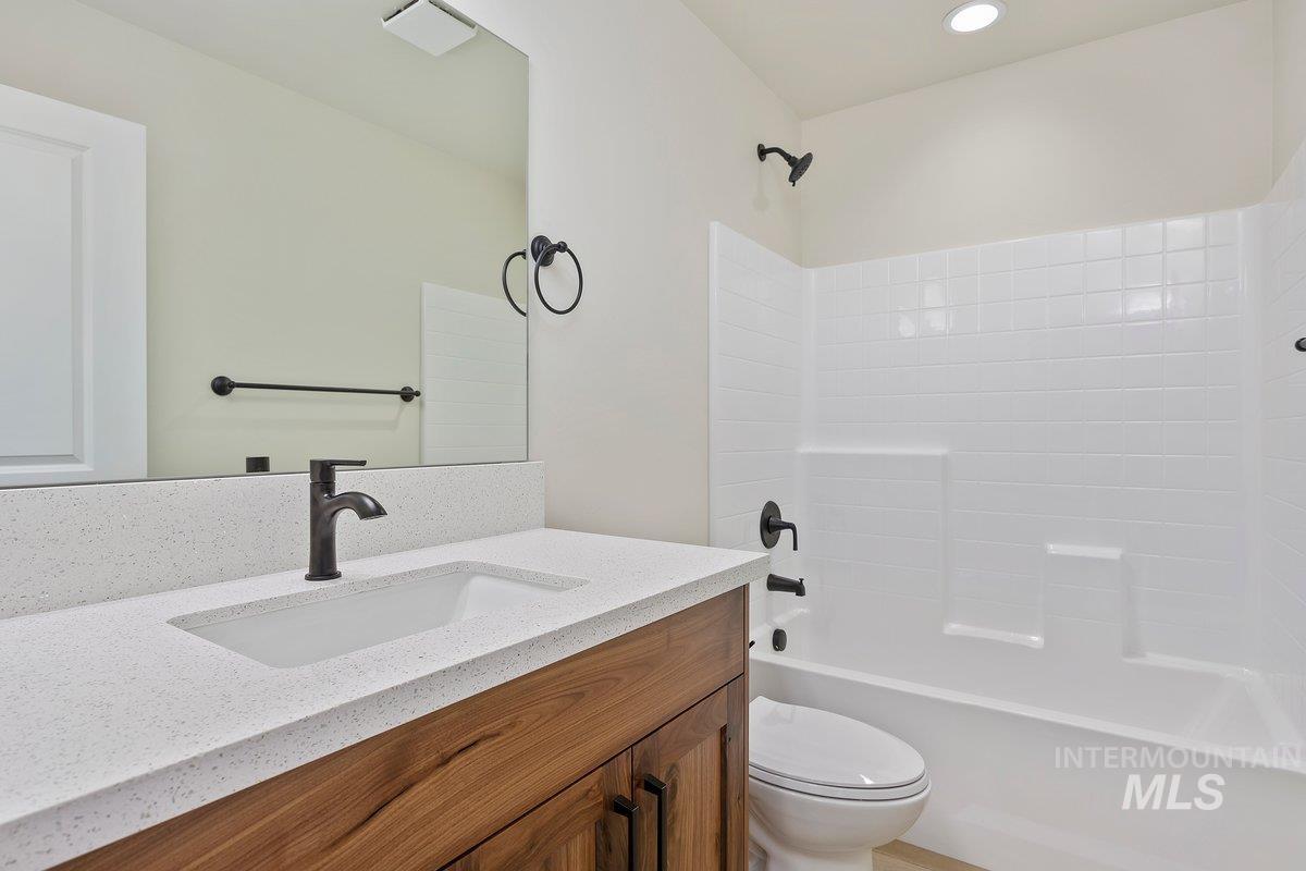 502 Hope Ave Property Photo 25