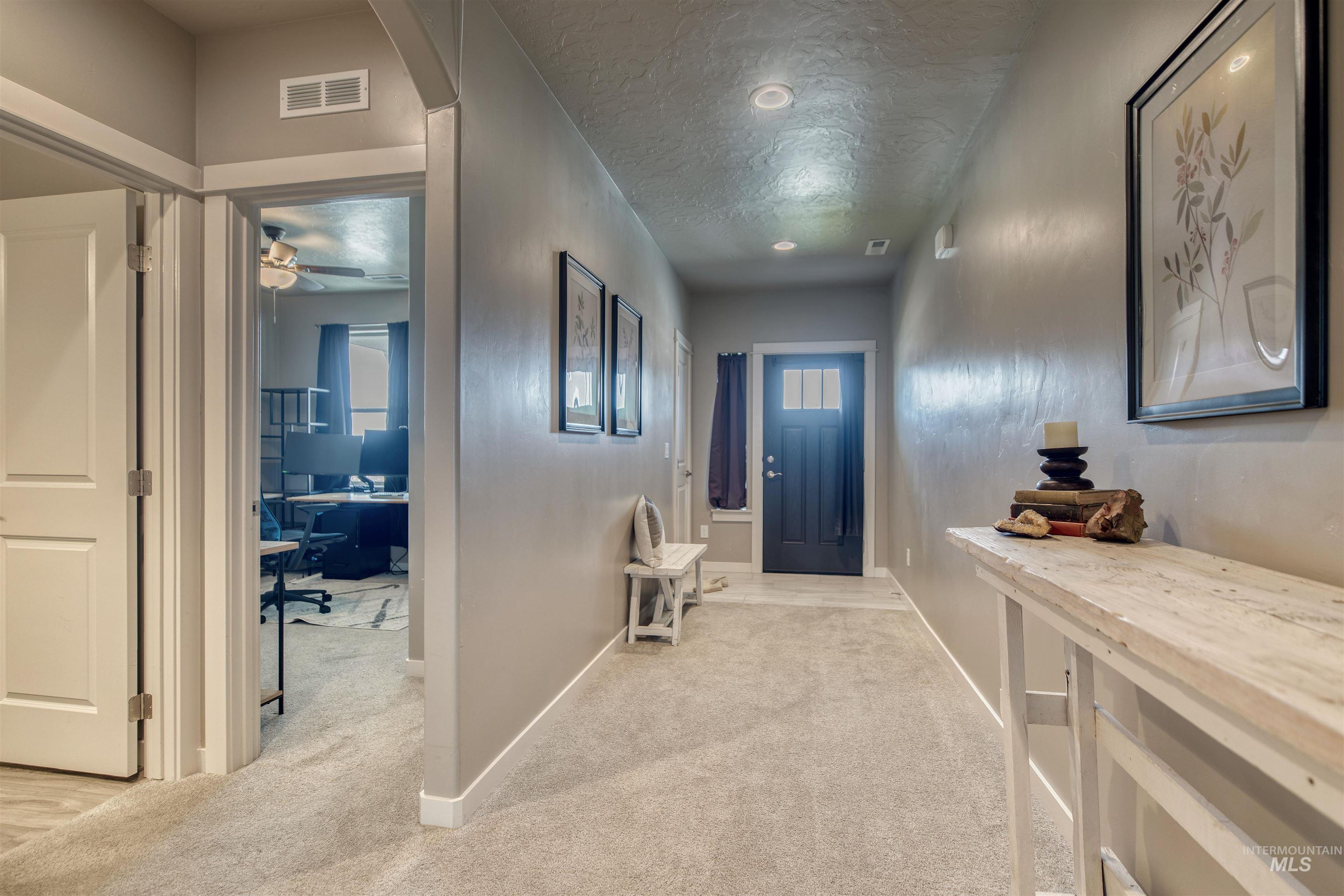 7088 S Maverick Way Property Photo 4