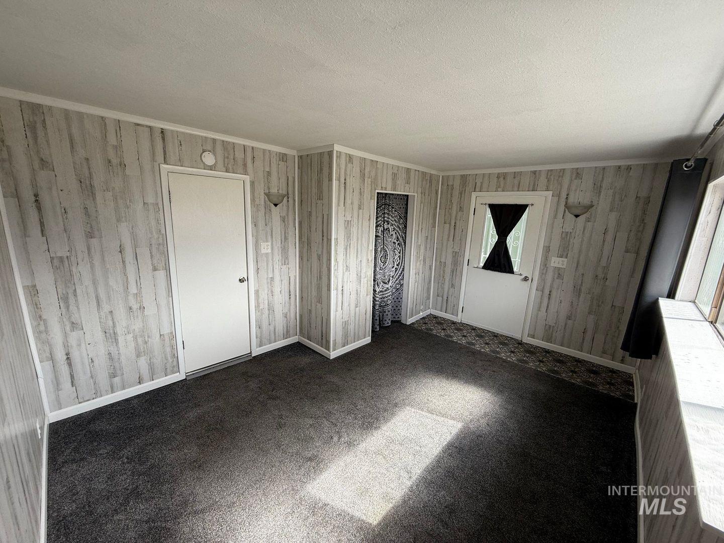 522 Ellis Ave Property Photo 10