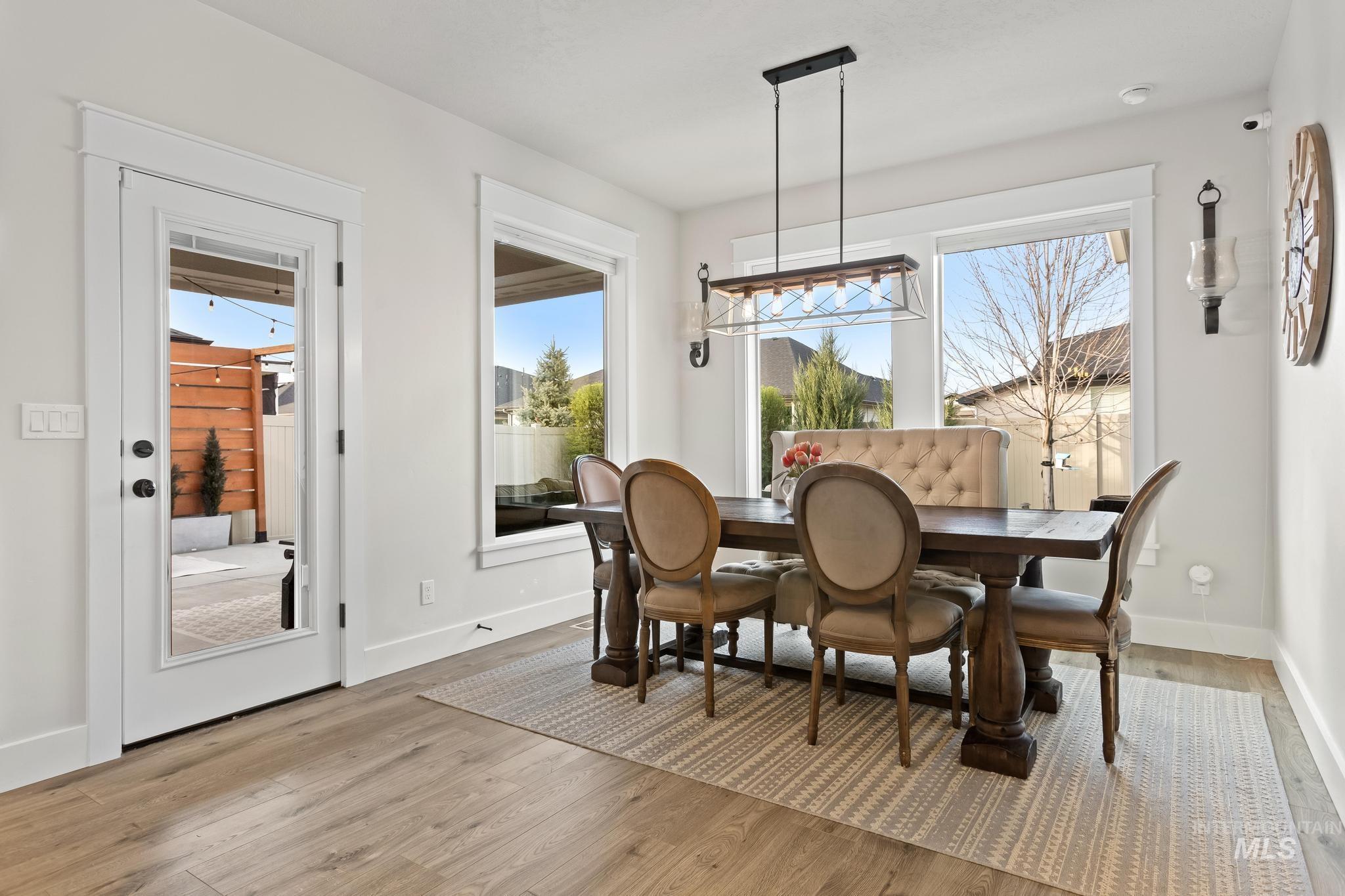 486 E Andes Drive Property Photo 15