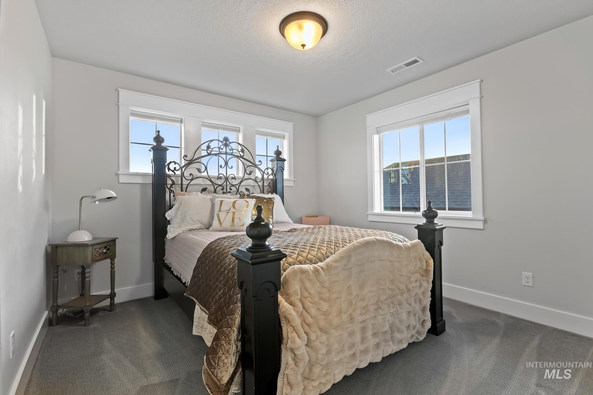 486 E Andes Drive Property Photo 32