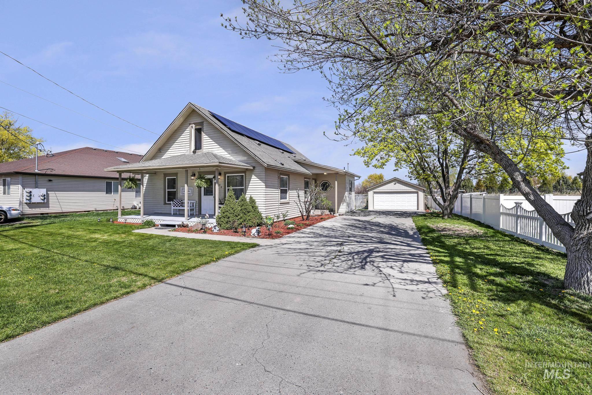 604 Van Buren Property Photo