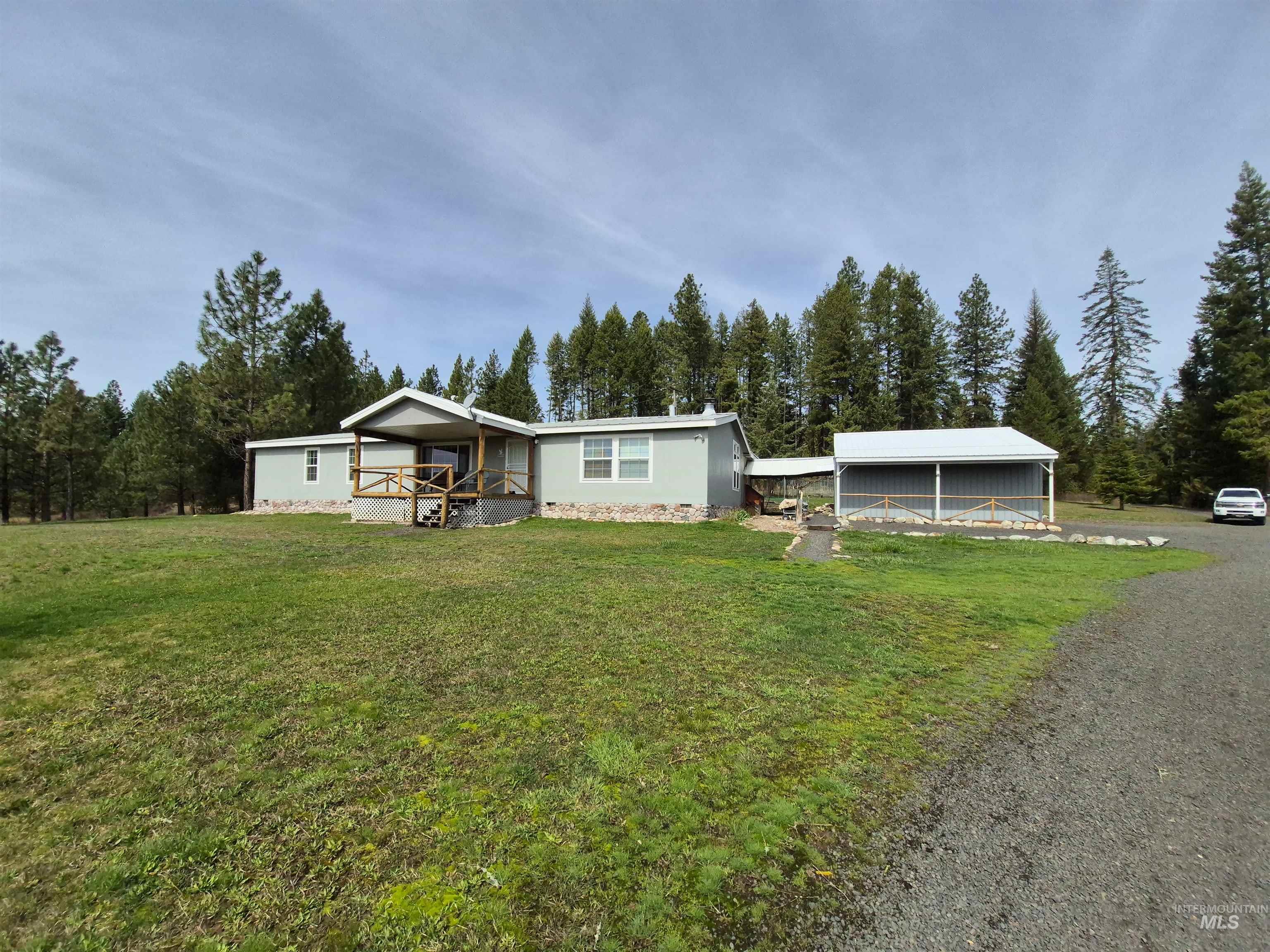 1422 Musselshell Rd. Property Photo