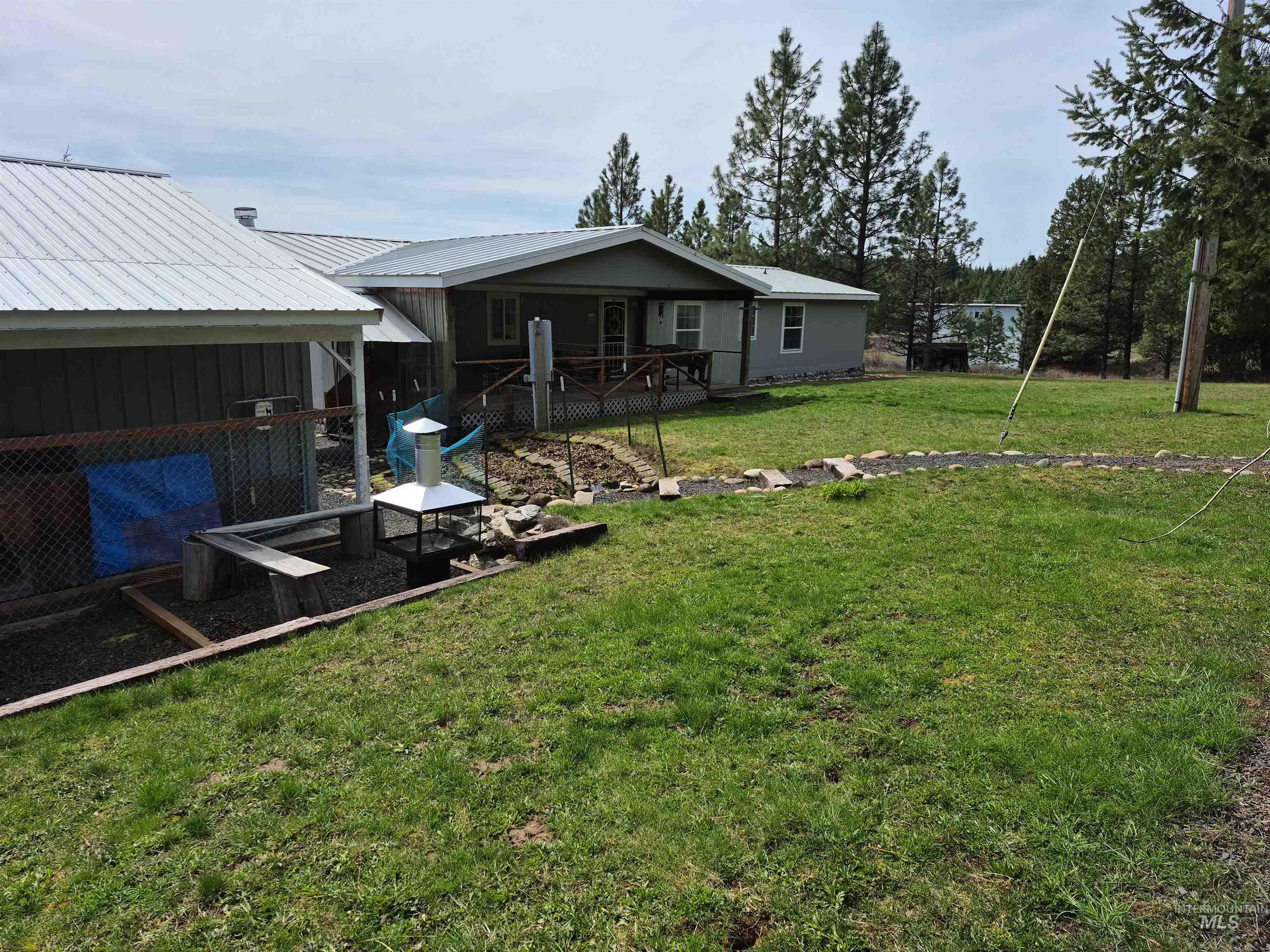 1422 Musselshell Rd. Property Photo 2