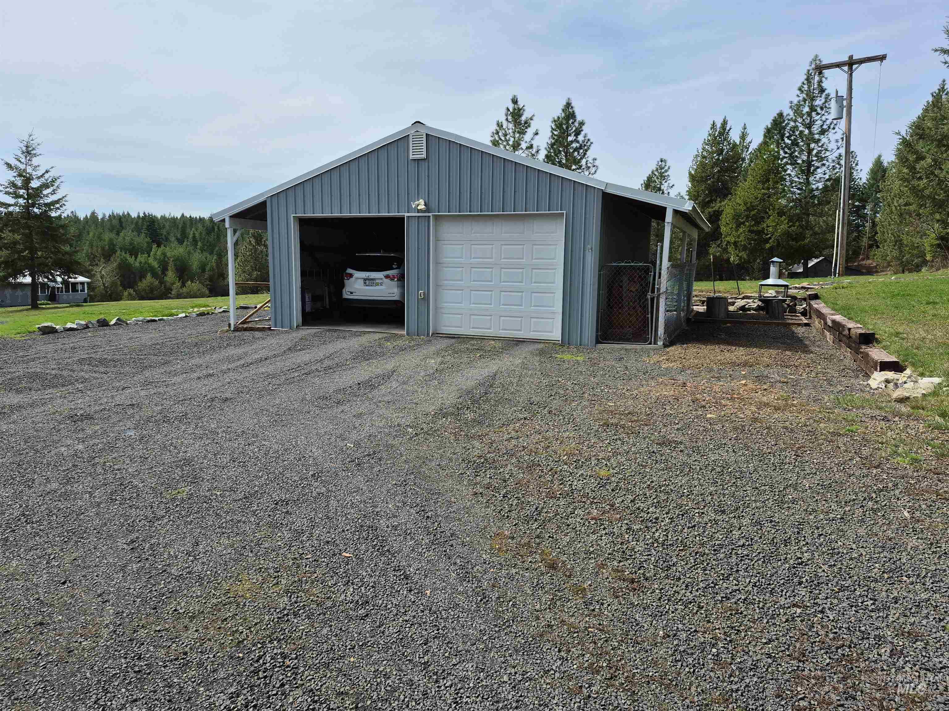 1422 Musselshell Rd. Property Photo 4