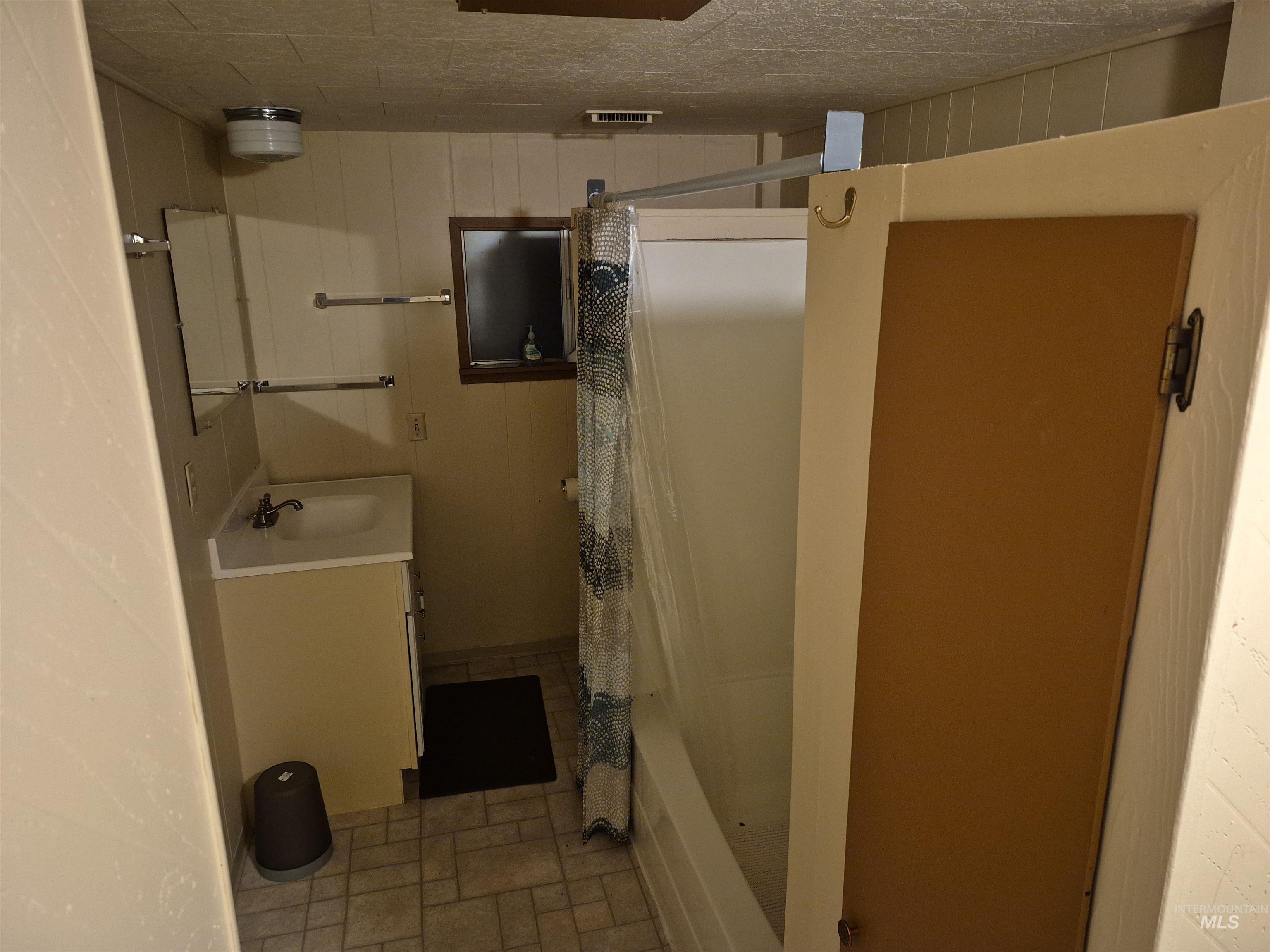 1422 Musselshell Rd. Property Photo 31