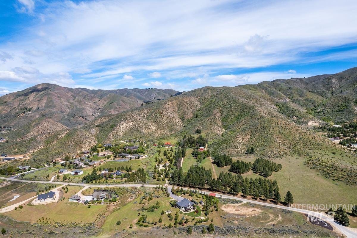 18 Mores Creek Rim Rd Property Photo 40