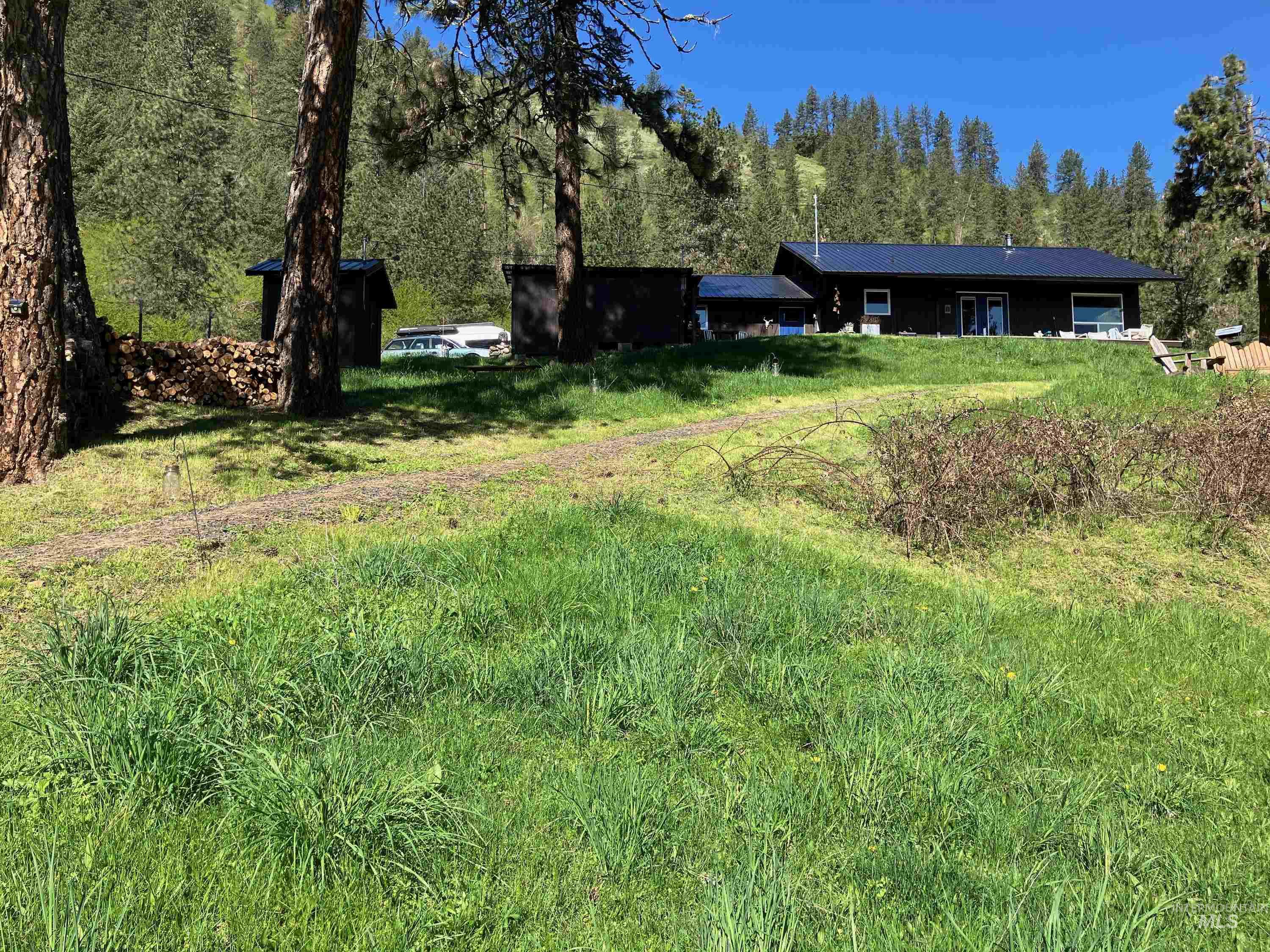 206 Rockview Dr Property Photo 24