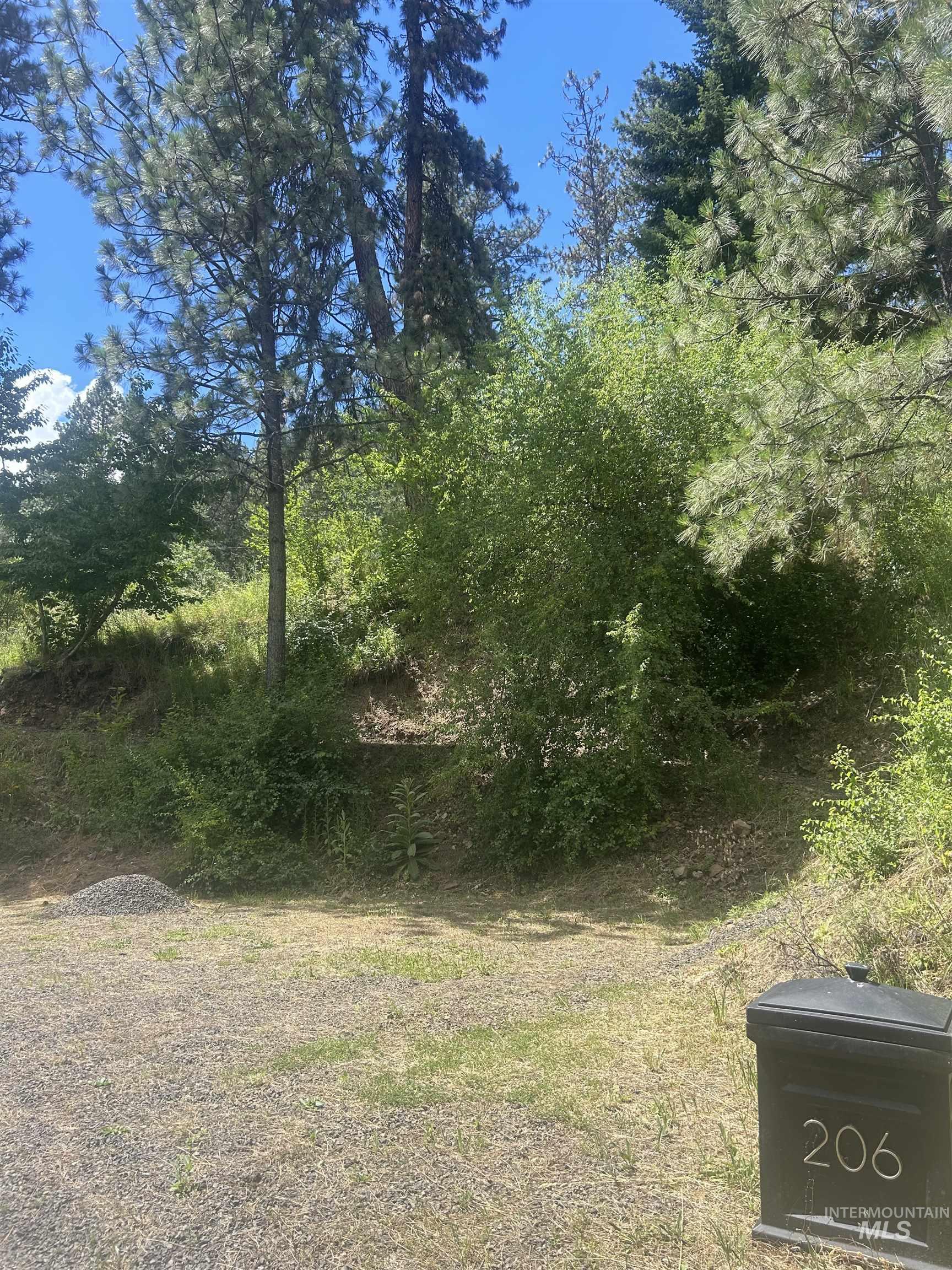 206 Rockview Dr Property Photo 31