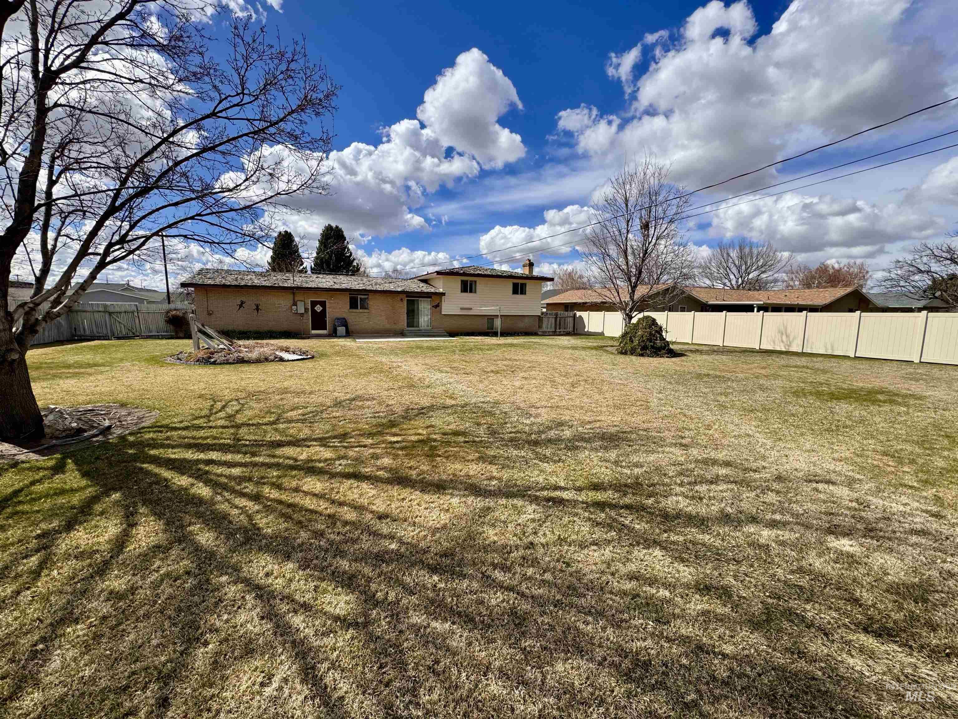 232 Pleasant Way Property Photo 9
