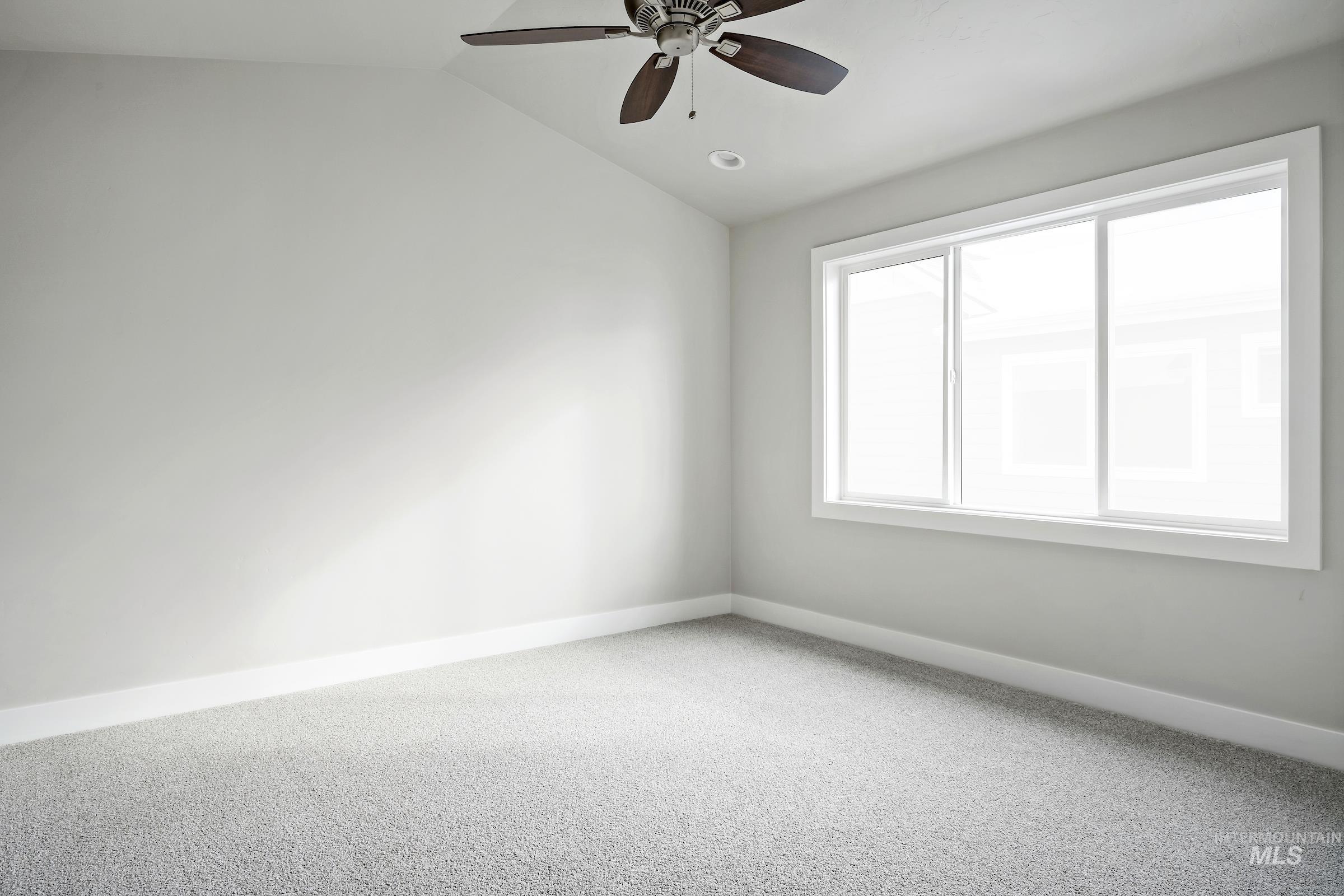 6080 S Apex Ave Property Photo 18