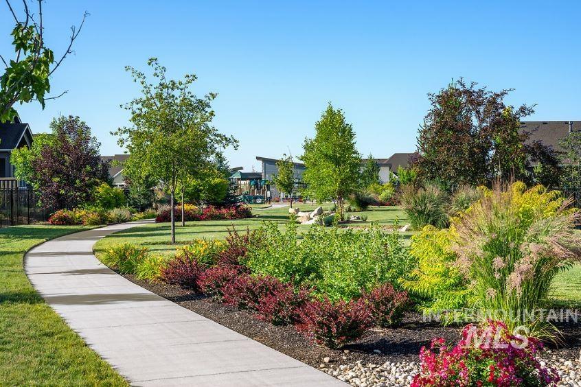 6080 S Apex Ave Property Photo 42